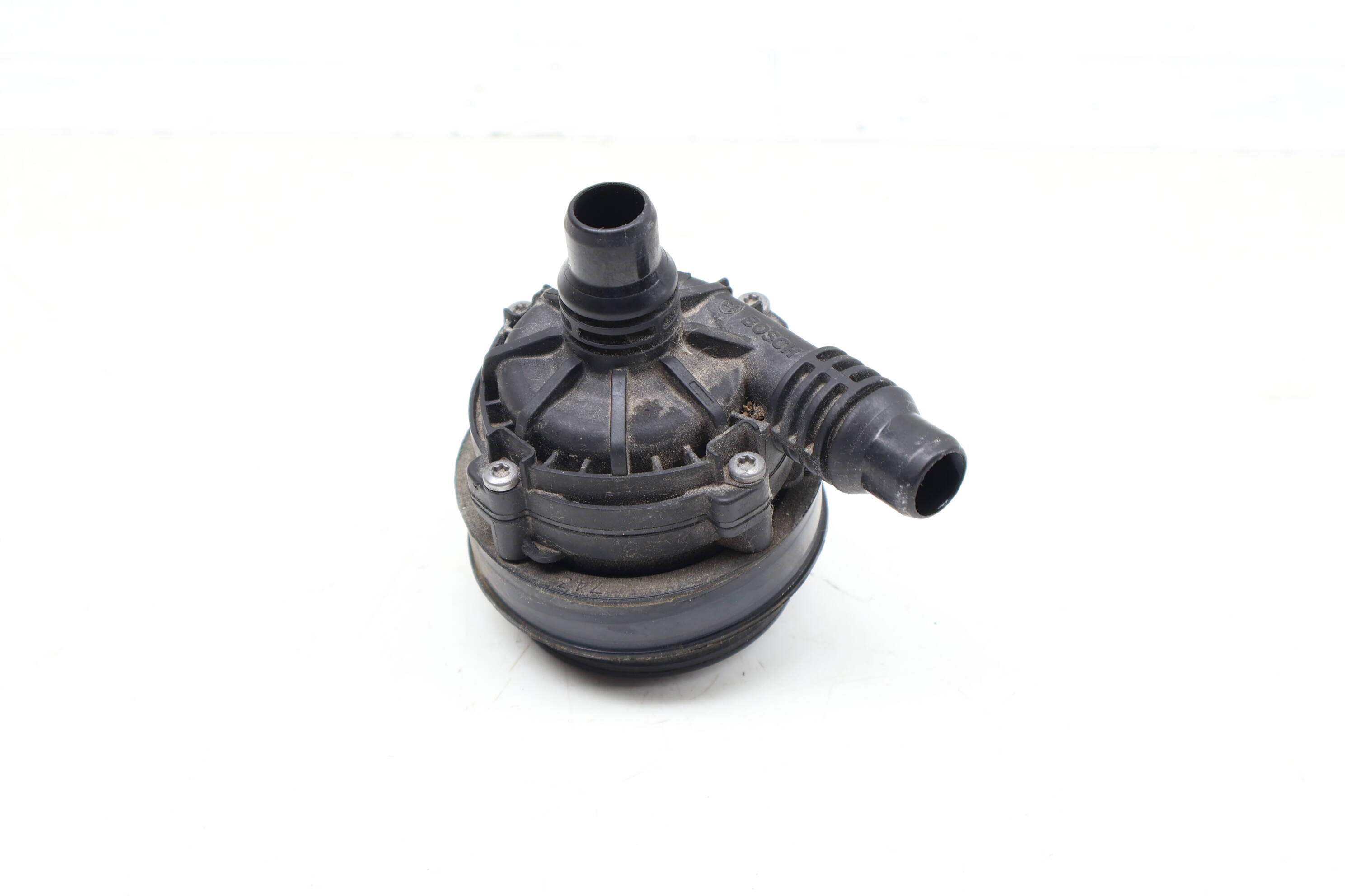 Auxiliary Coolant / Water Pump 0005003500