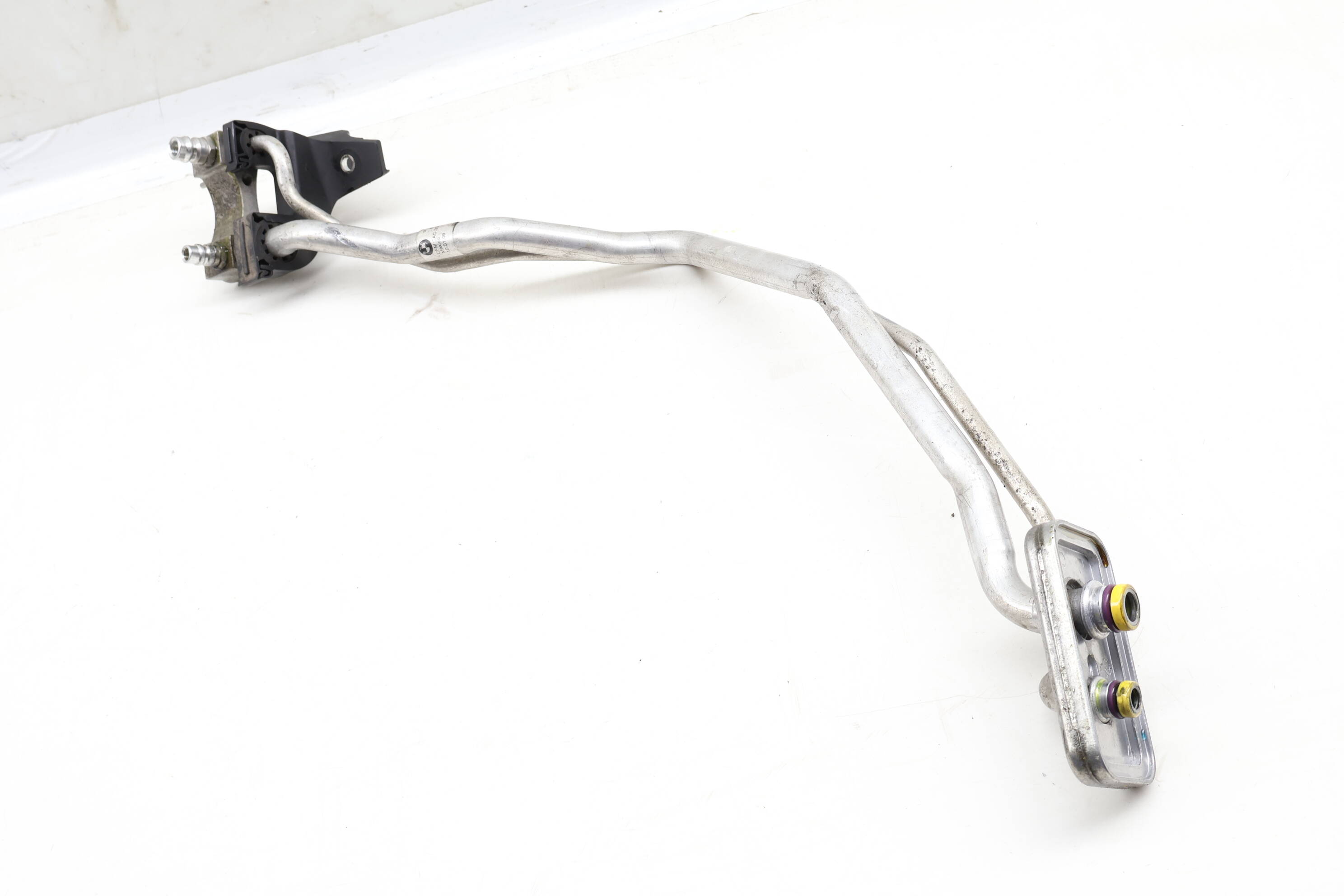 Dual Refrigerant Line / Pipe 64539187635