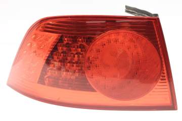 Outer Tail Light / Lamp 3D0945095C
