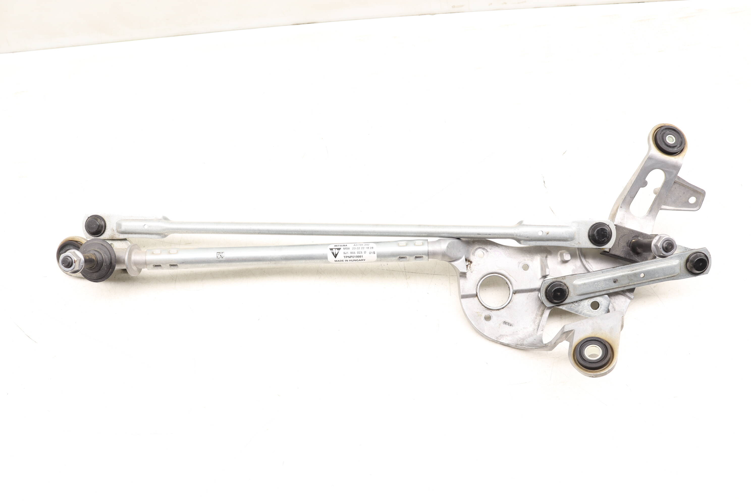 Windshield Wiper Transmission / Bracket 9J1955023D