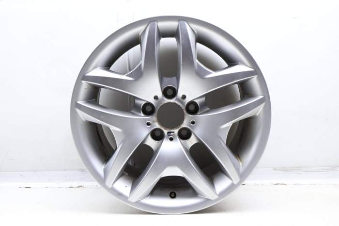 18" Inch Alloy Rim / Wheel 36113415615 main product photo