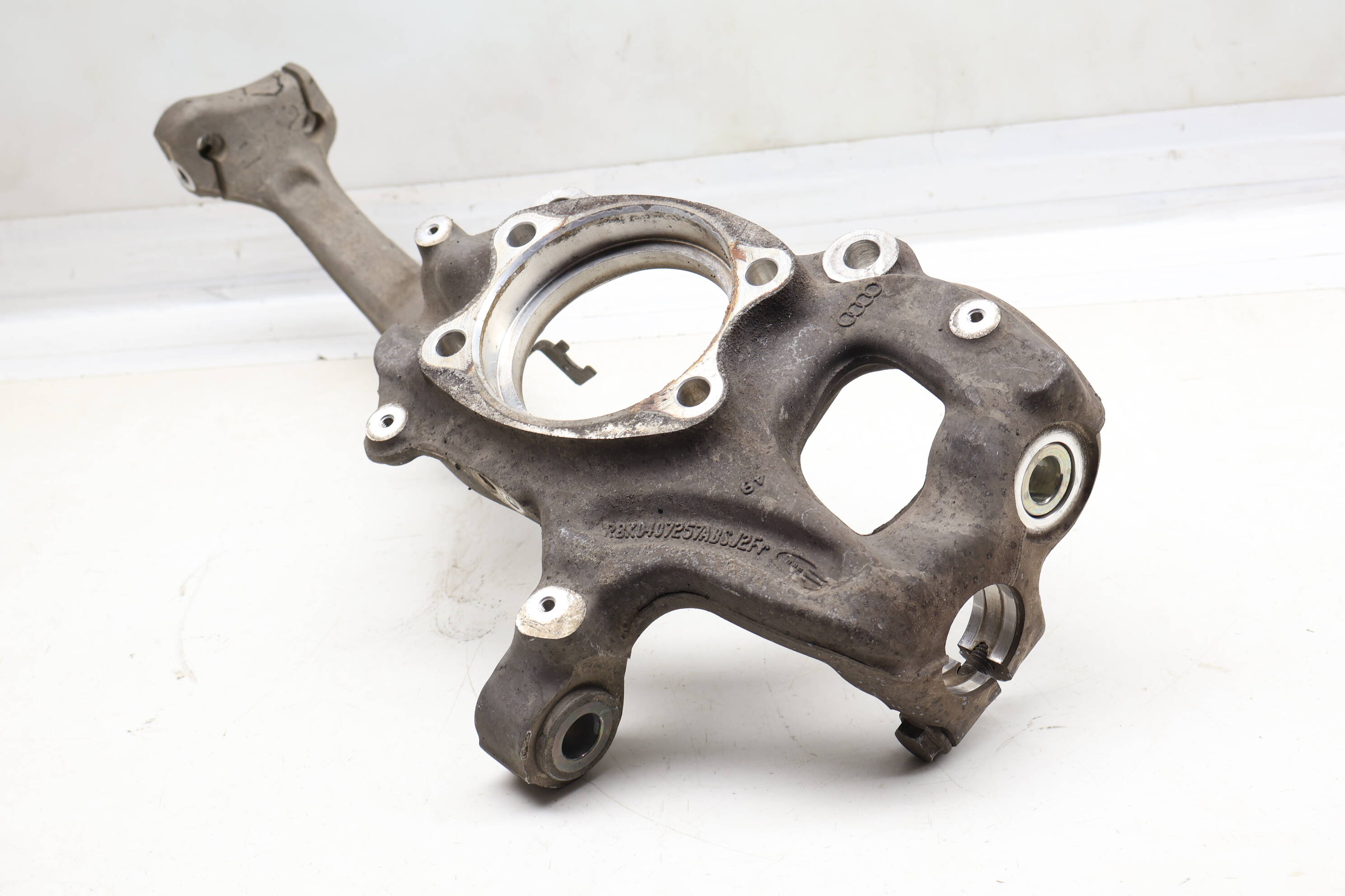 Spindle / Wheel Bearing Housing 8K0407257A