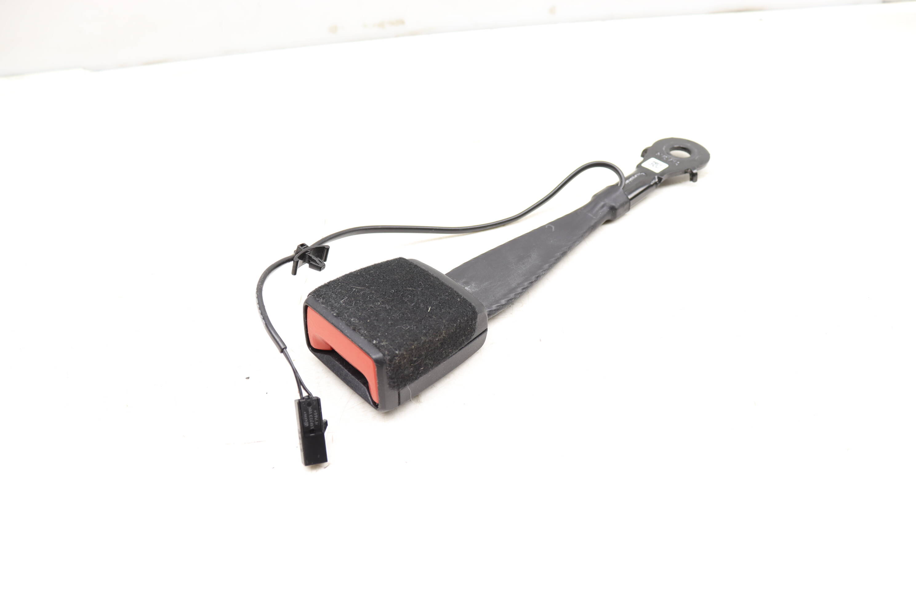 Seat Belt Buckle / Receiver 8W0857755A