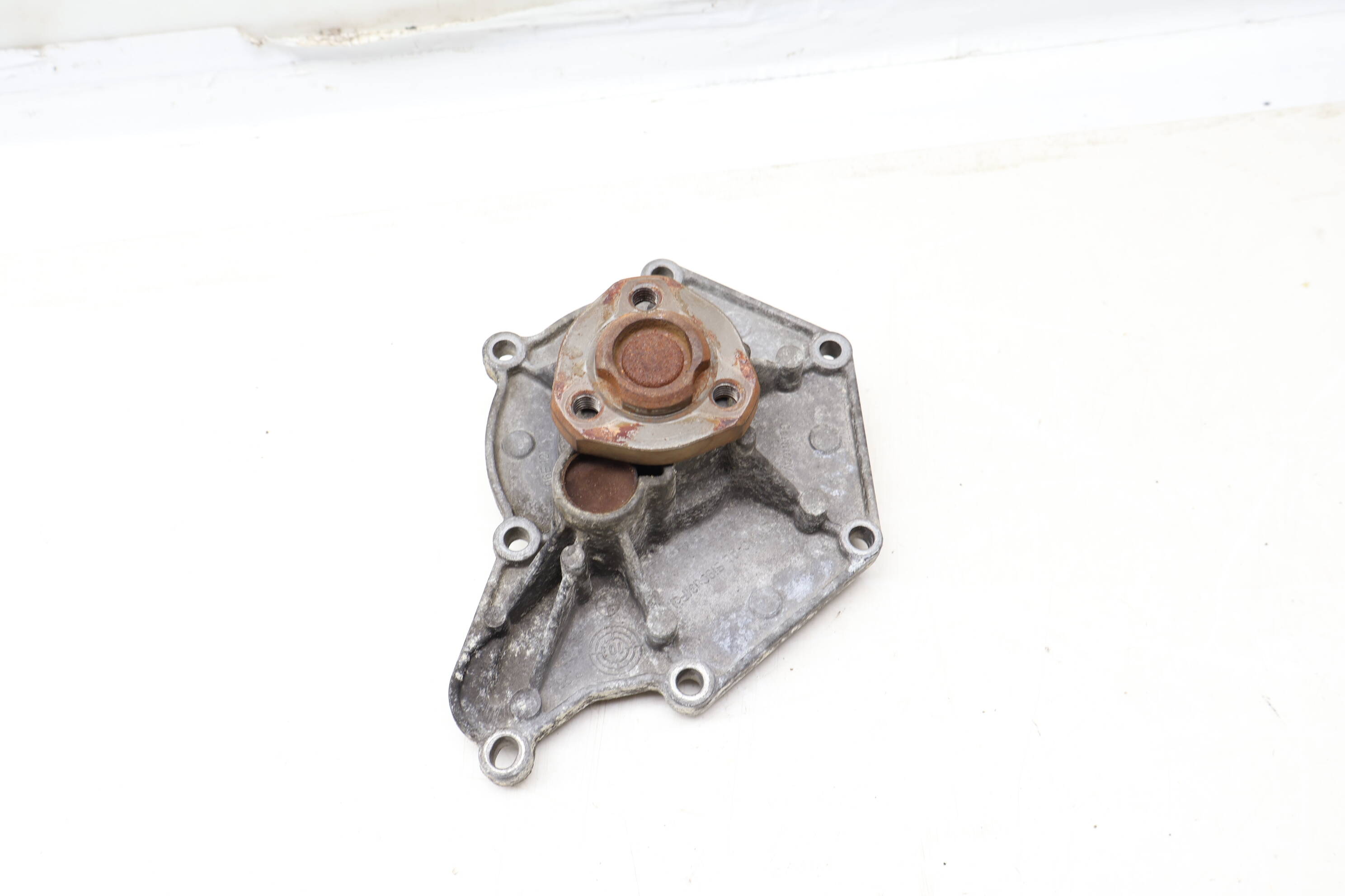 Coolant / Water Pump 06E121018A