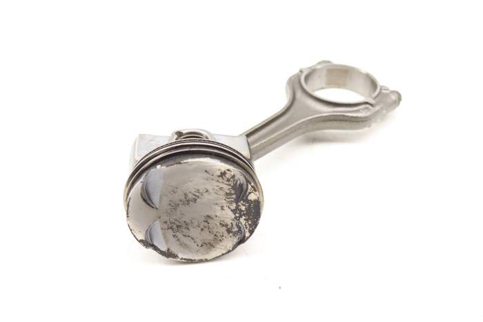 Piston W/ Connecting Rod 04E107065FJ main product photo