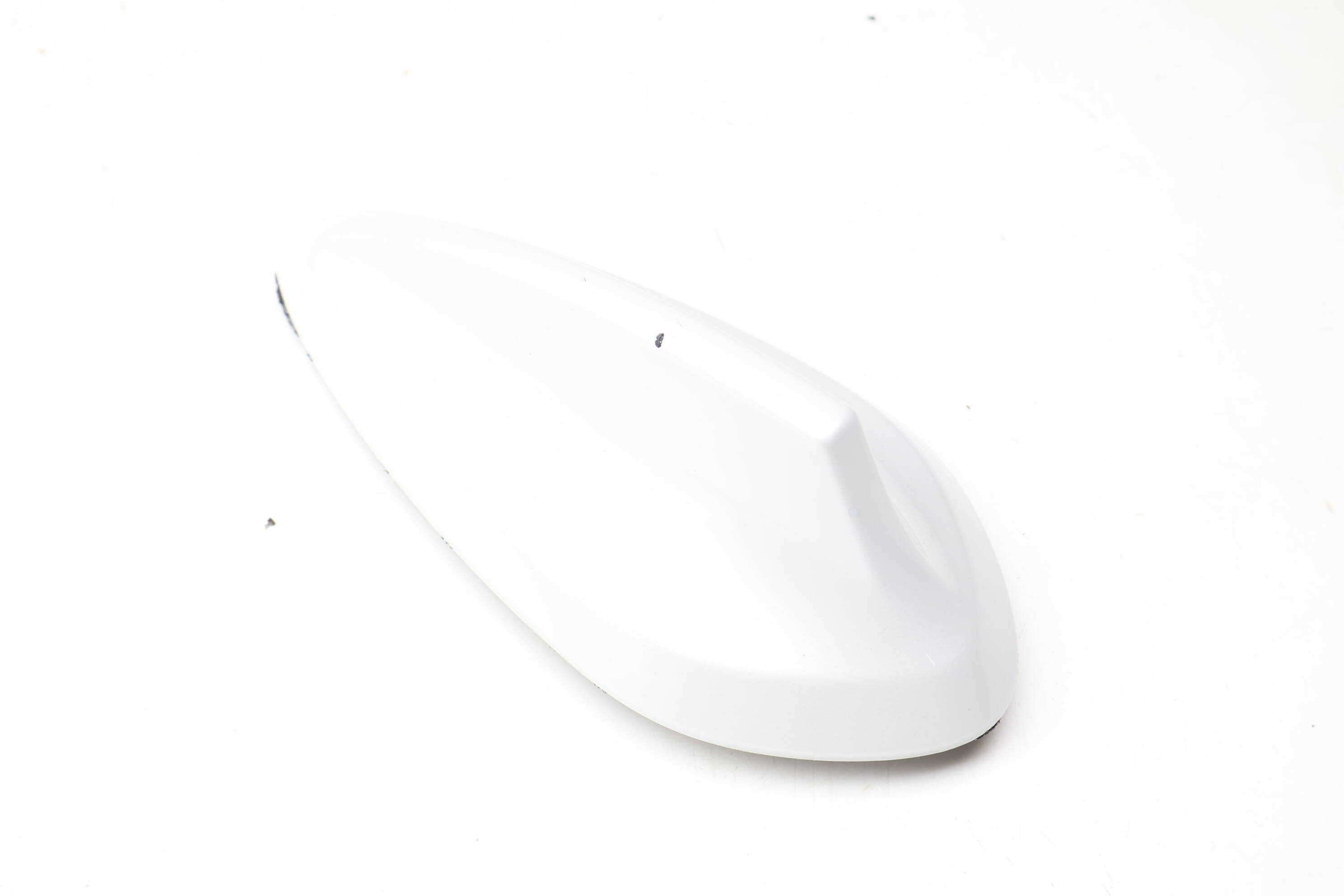 Shark&#x20;Fin&#x20;&#x2F;&#x20;Roof&#x20;Antenna&#x20;65209253664