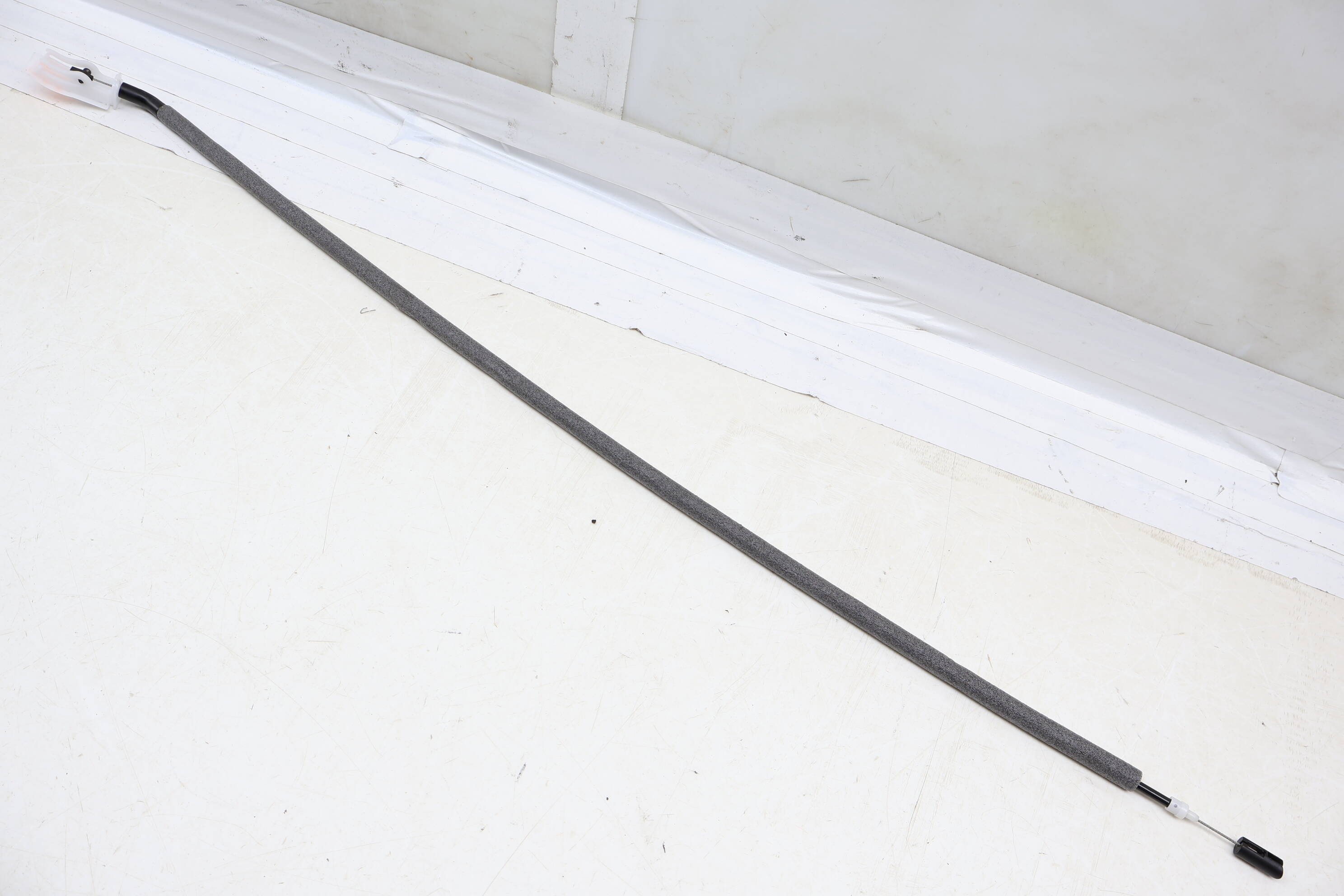 Interior Door Handle Release / Bowden Cable 51217281604