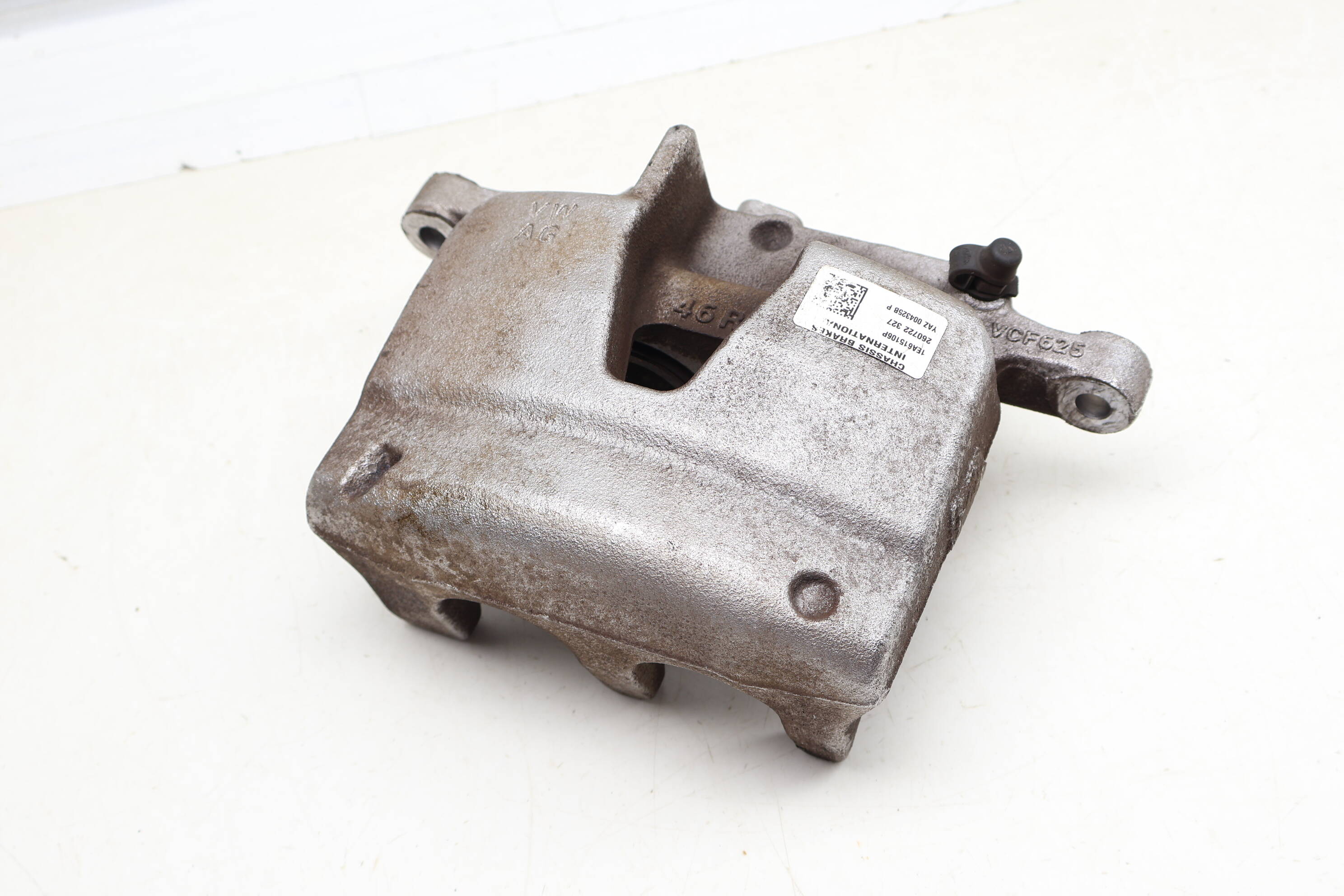 Brake Caliper 1EA615106P
