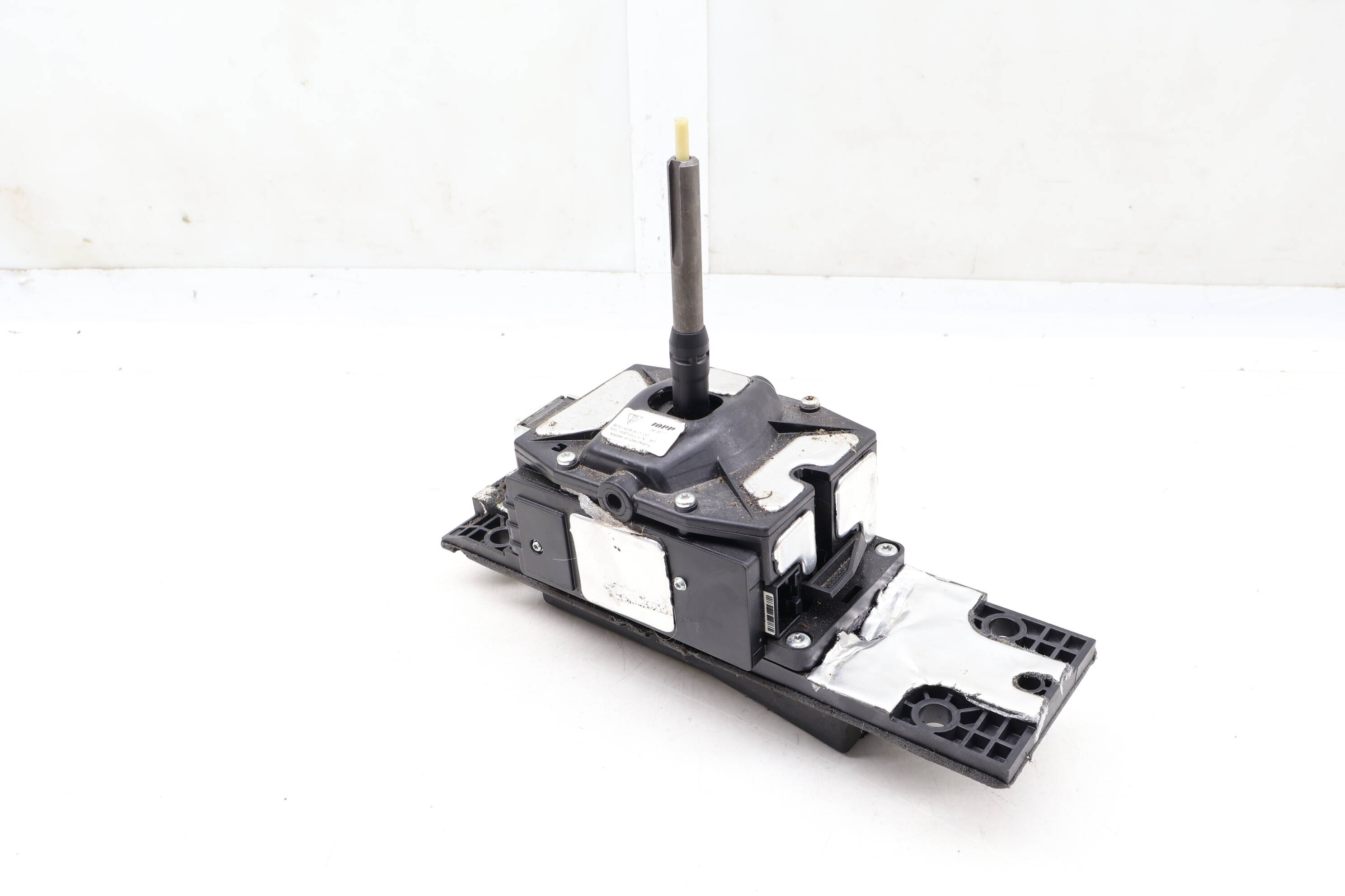 Automatic Shift / Shifter Assembly 97042691100