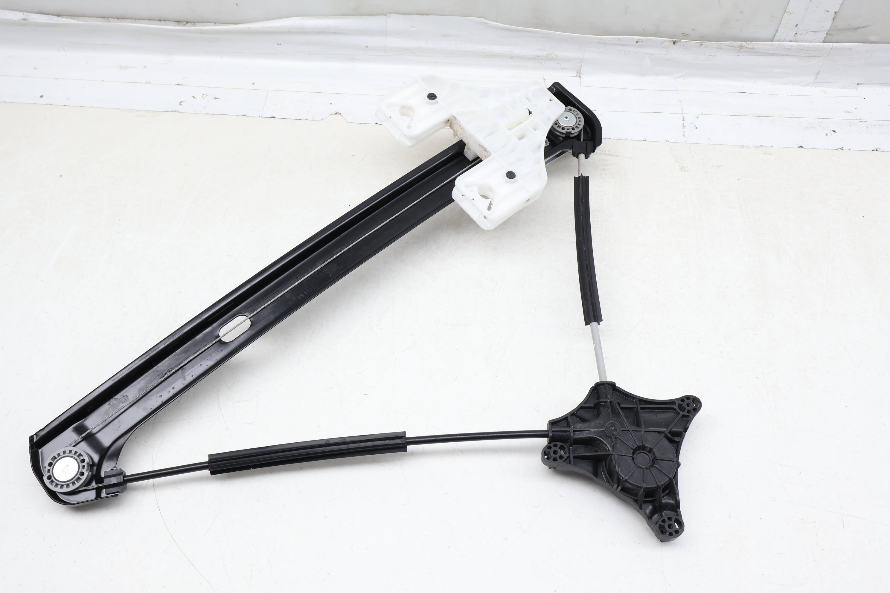 Window Regulator 2GJ839461A