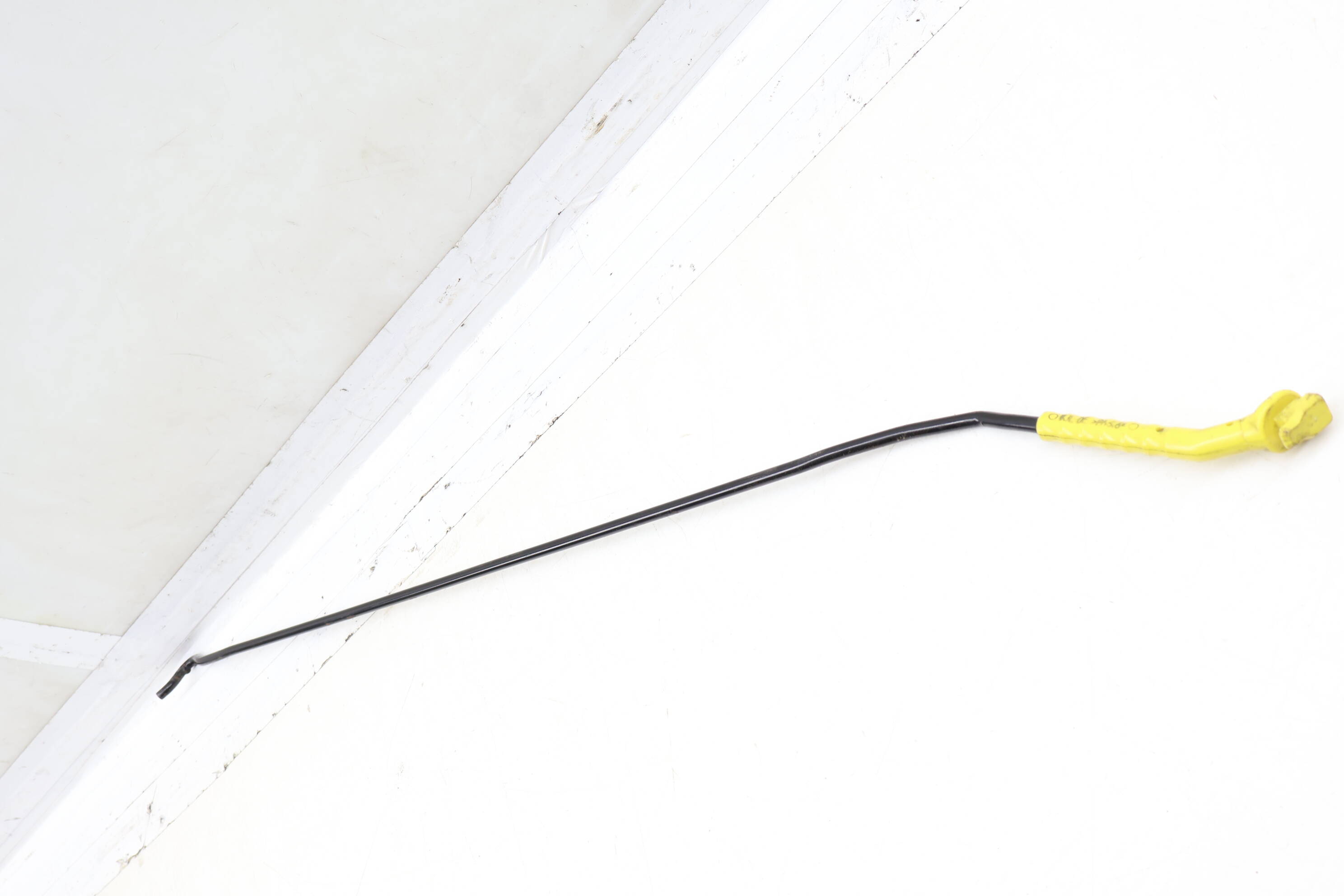 Hood Prop Rod 5N0823363A