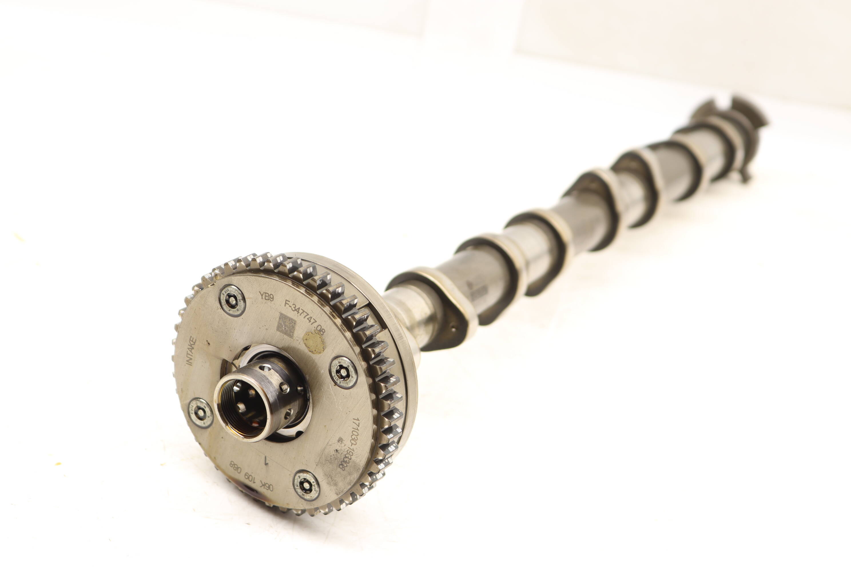 Intake Cam / Camshaft (Inlet) 06K109021L