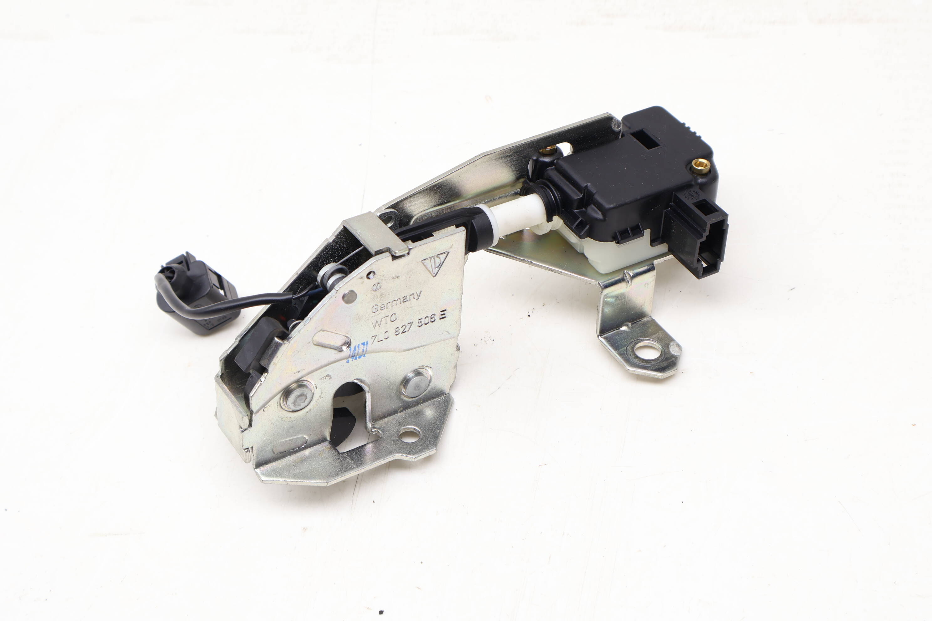 Trunk / Hatch Window Lock Actuator 7L0827506E 95551250603