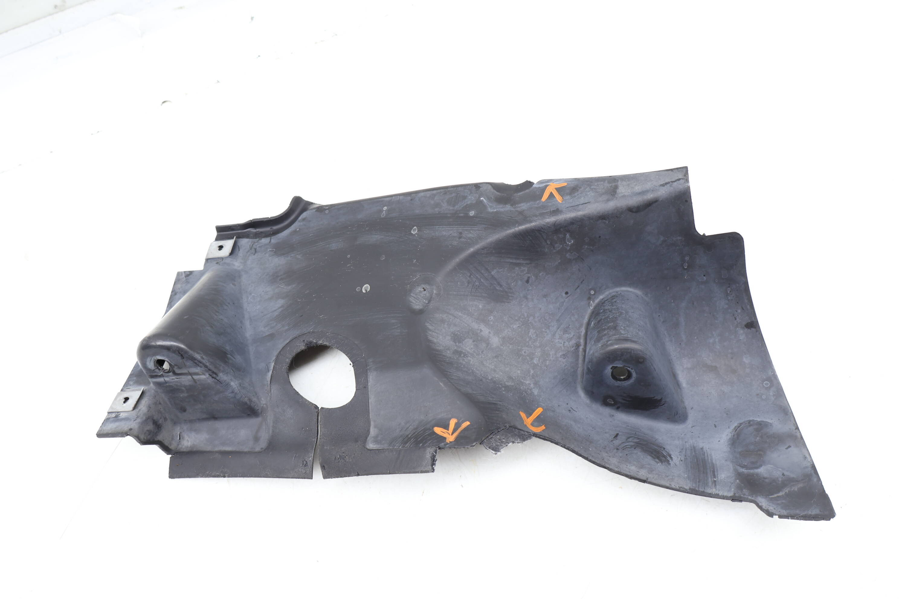 Air Duct / Guide 51713400061