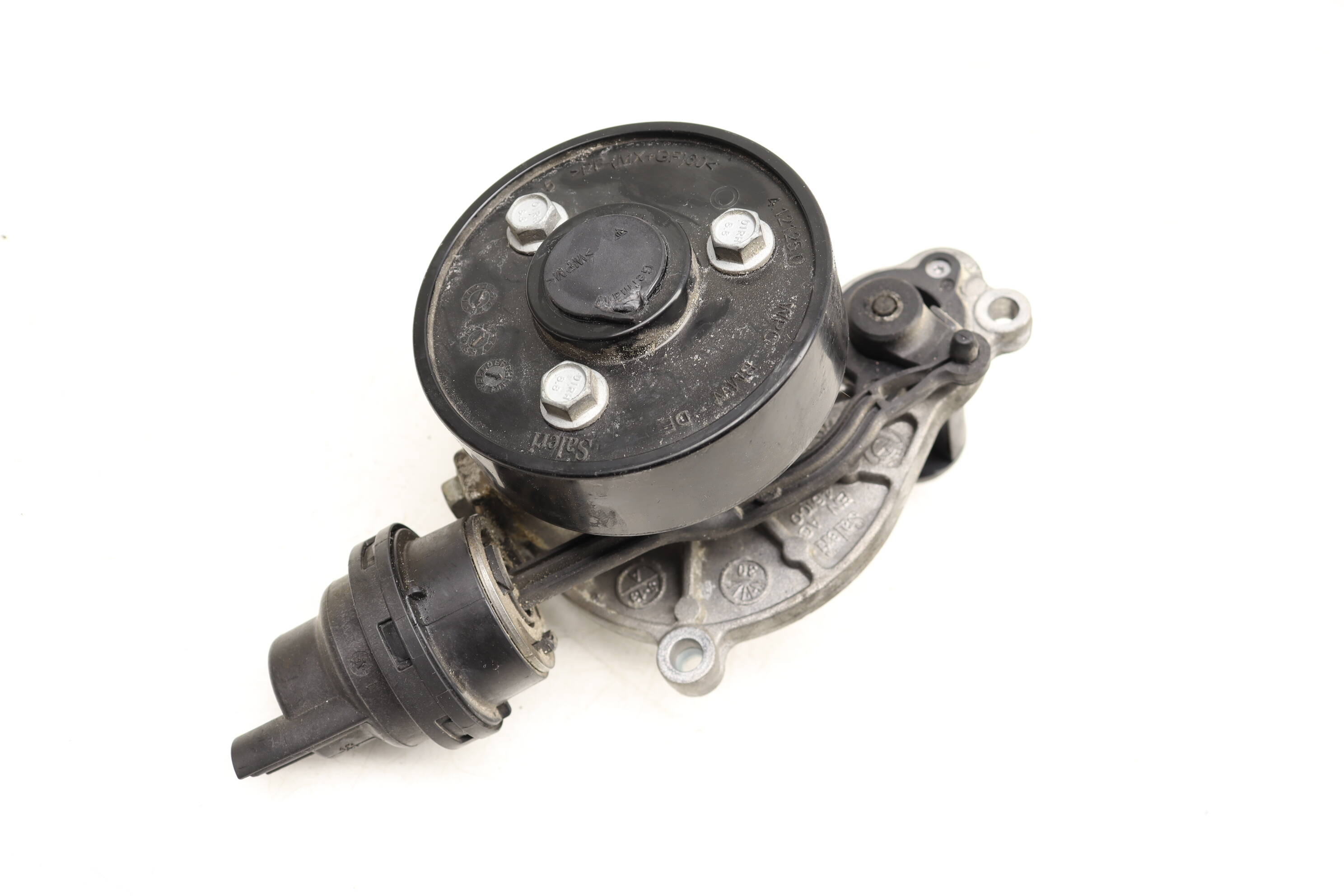 BMW Water / Coolant Pump 11518638026
