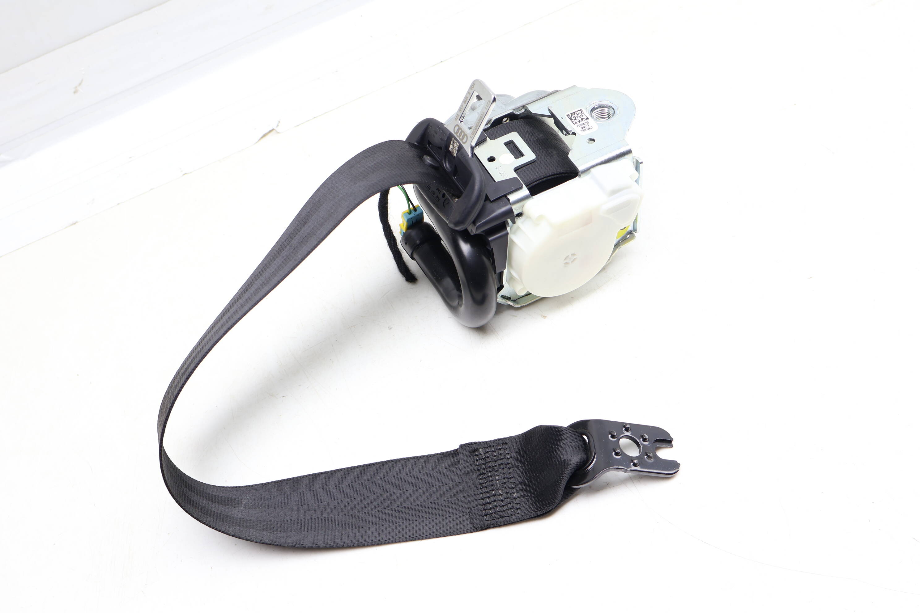 Seat&#x20;Belt&#x20;Retractor&#x20;80A857805A