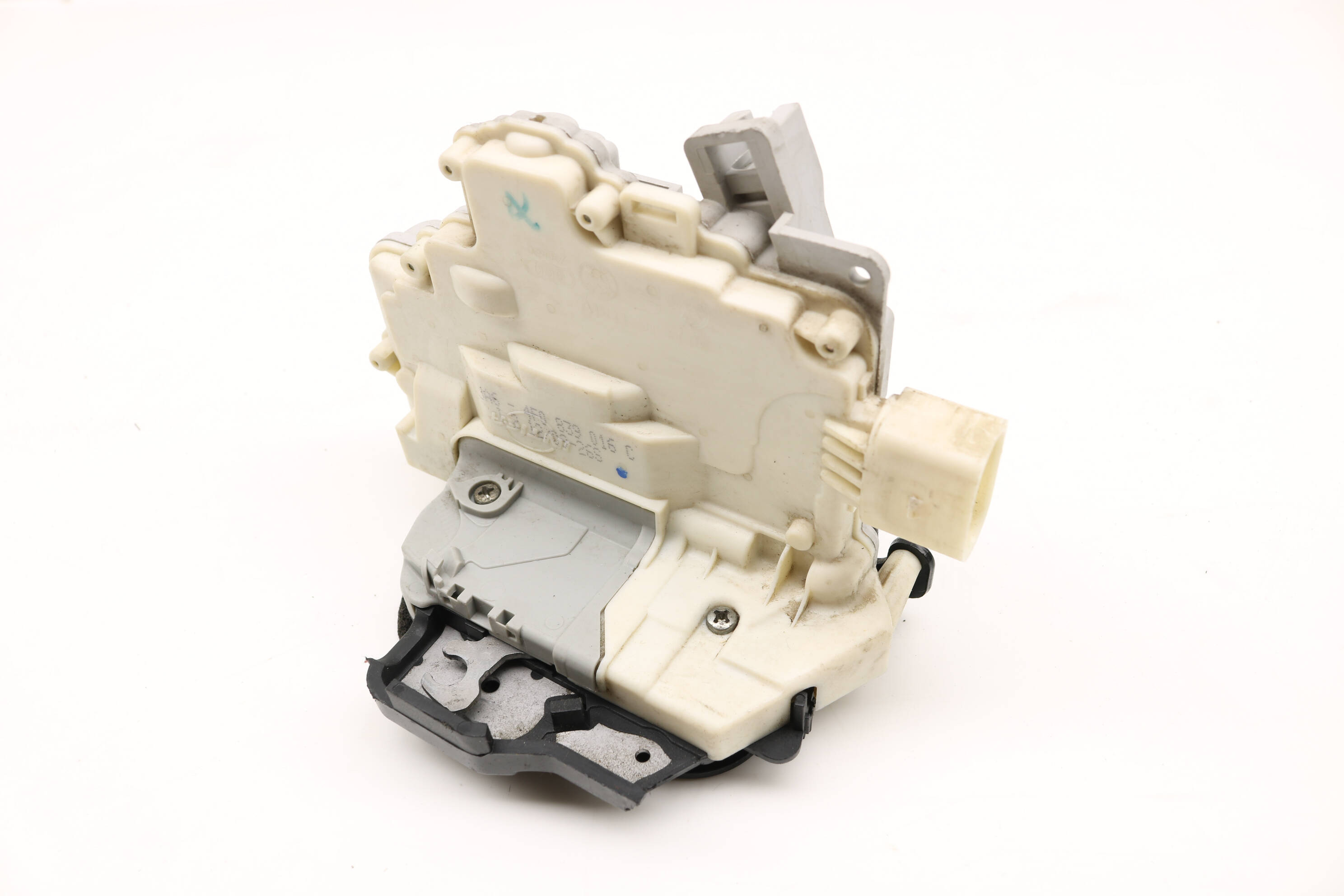 Door Latch / Lock Actuator 4F0839016C