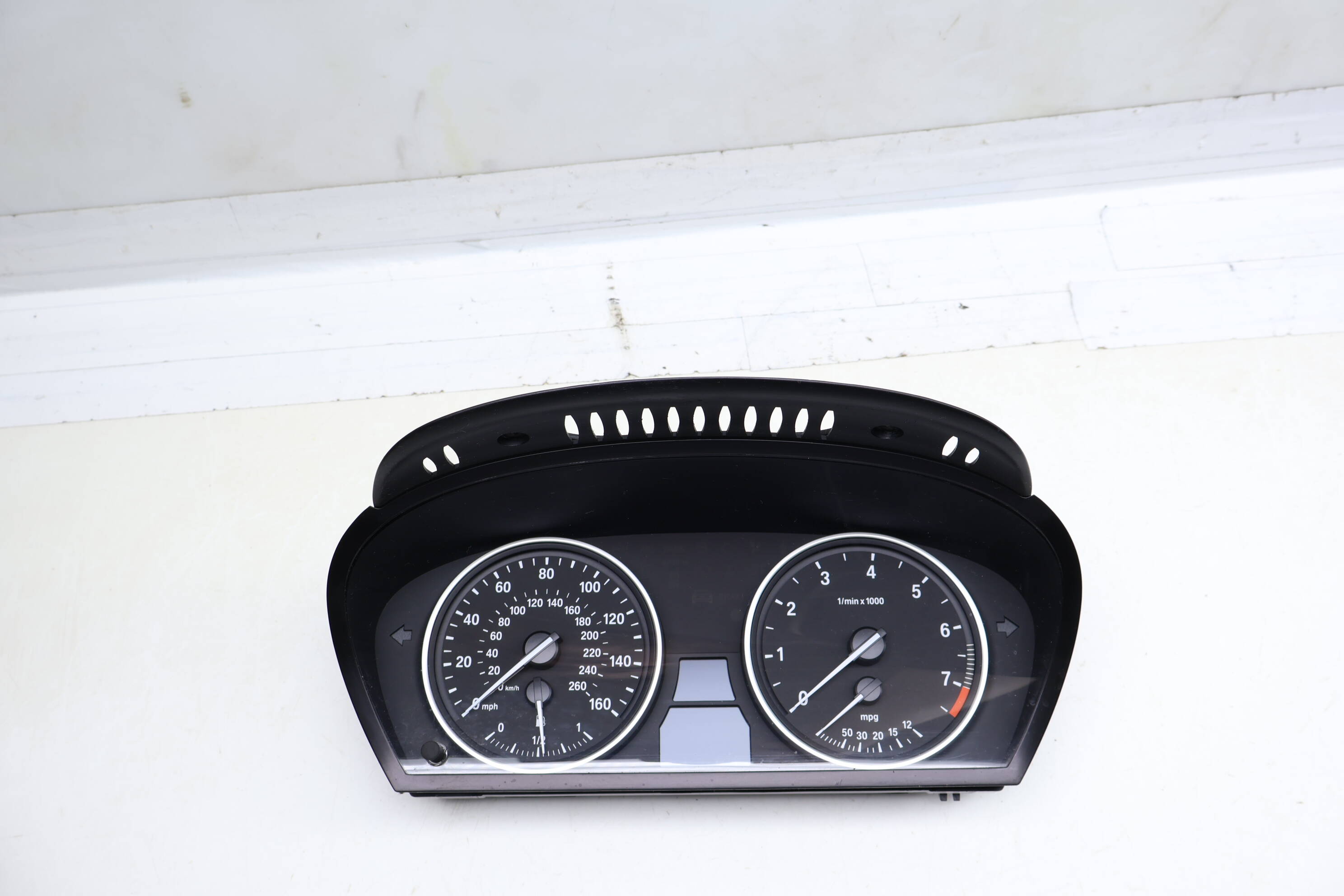 Instrument Cluster / Speedometer 62106976284