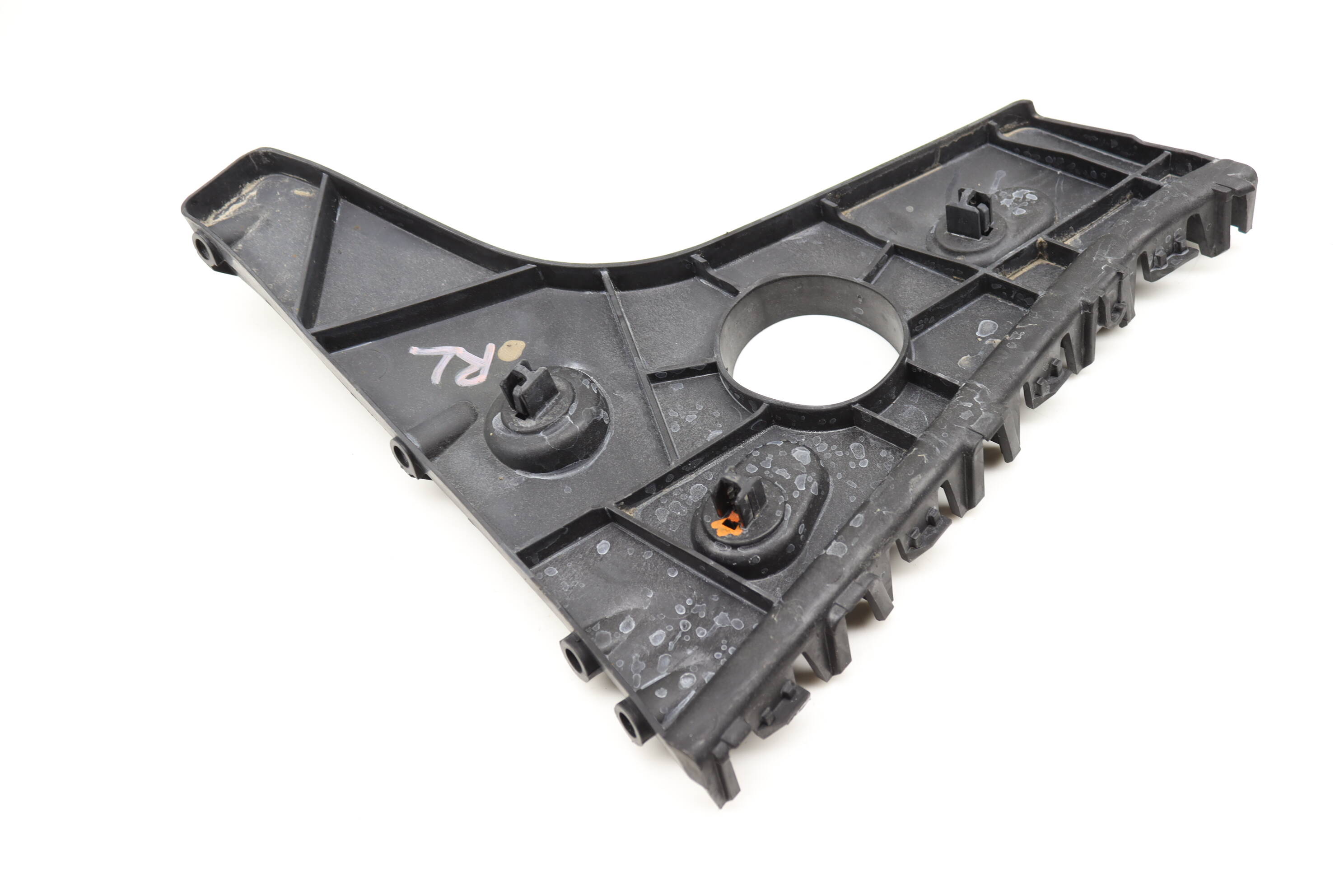 Outer Bumper Bracket / Guide 4G8807453