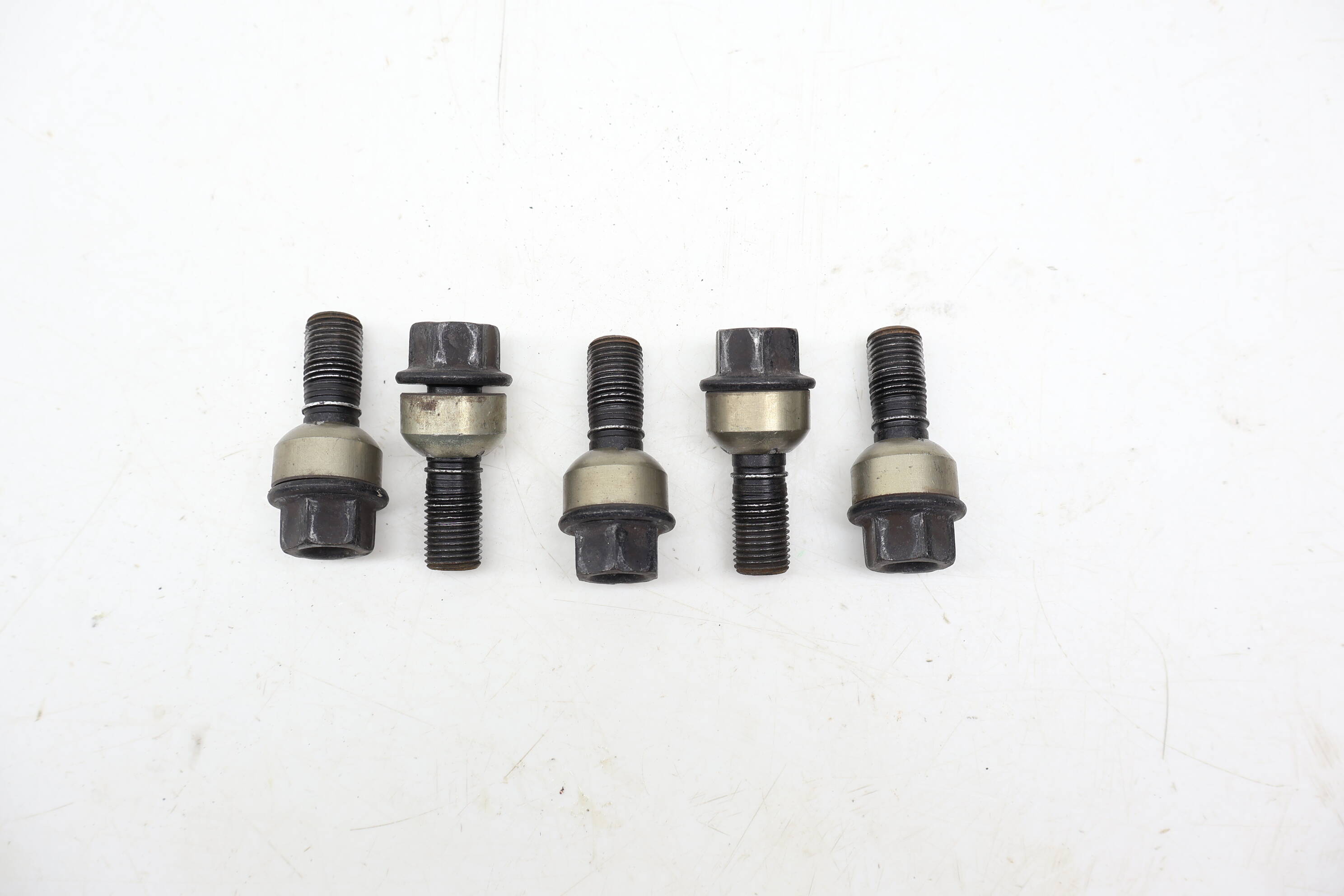 Wheel / Lug Bolt Set (5) WHT006978