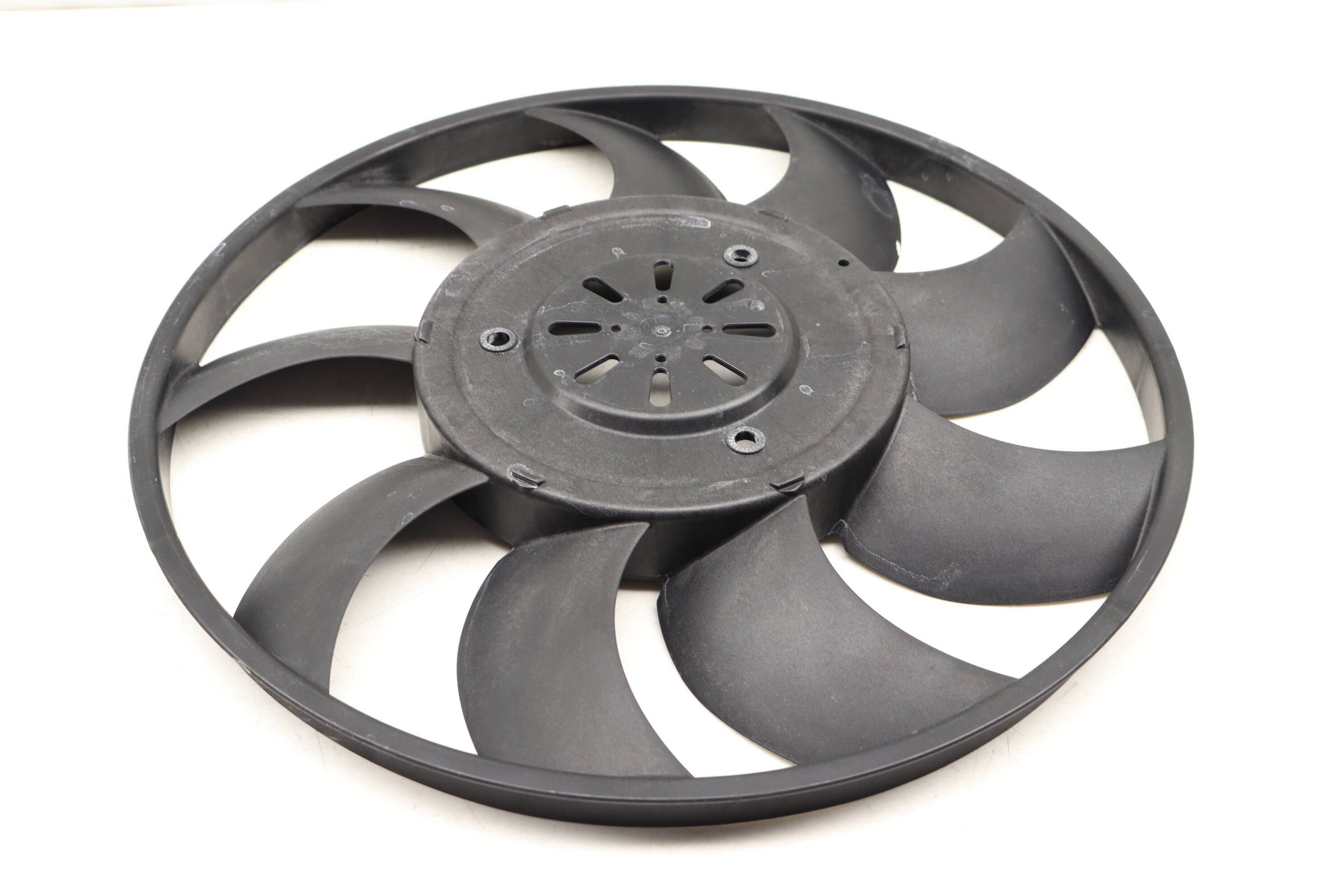 Electric&#x20;Cooling&#x20;Fan&#x20;Blade&#x20;4H0959455AD