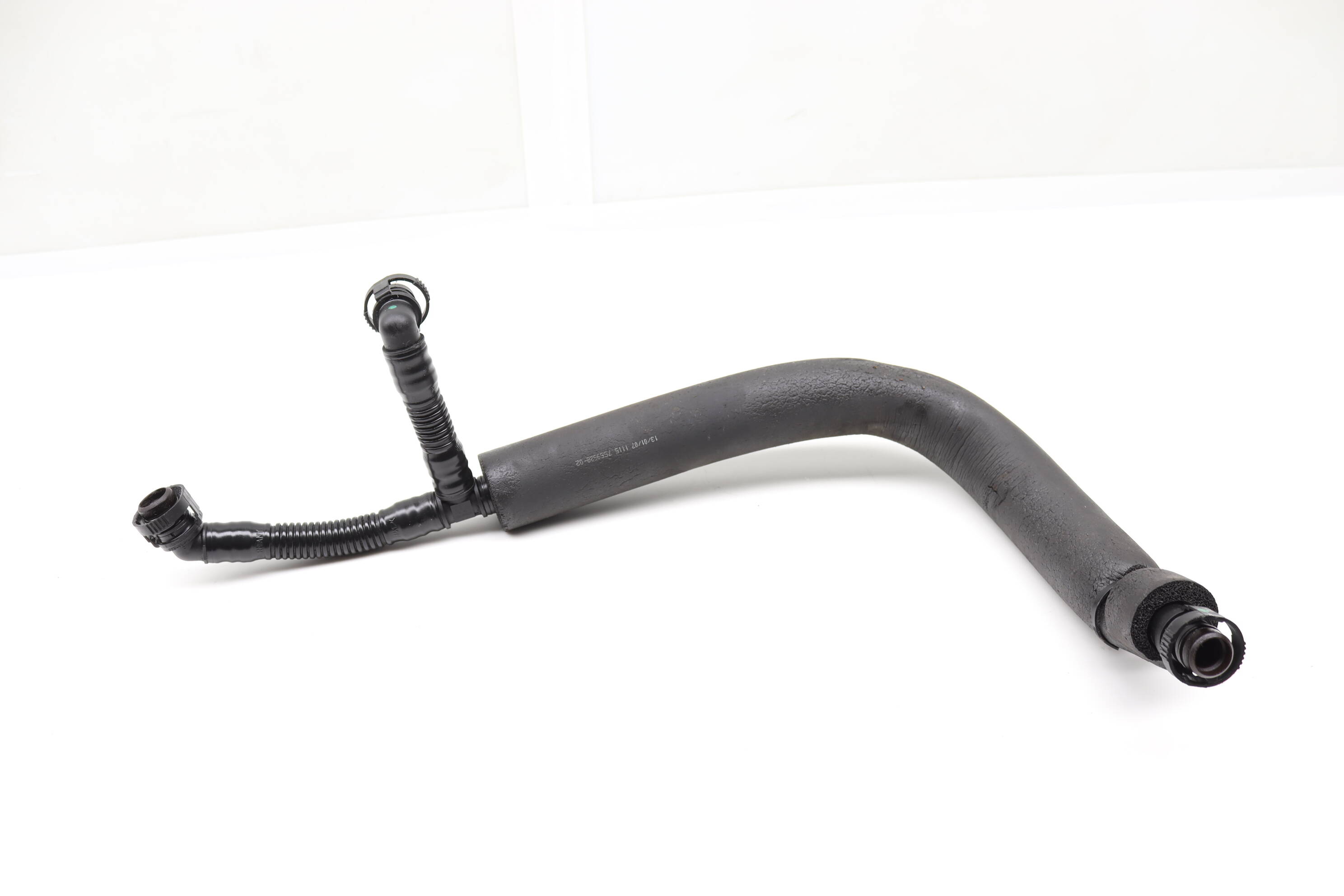 BMW Crankcase Breather / Vent Hose 11157559528