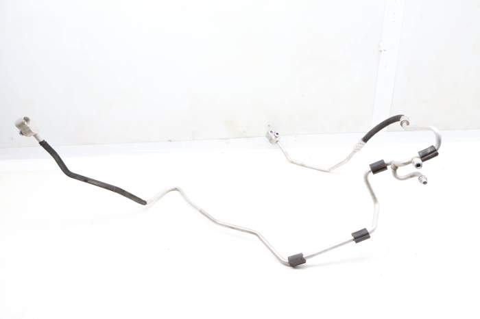 Ac Hose / Line / Pipe 561816741B main product photo