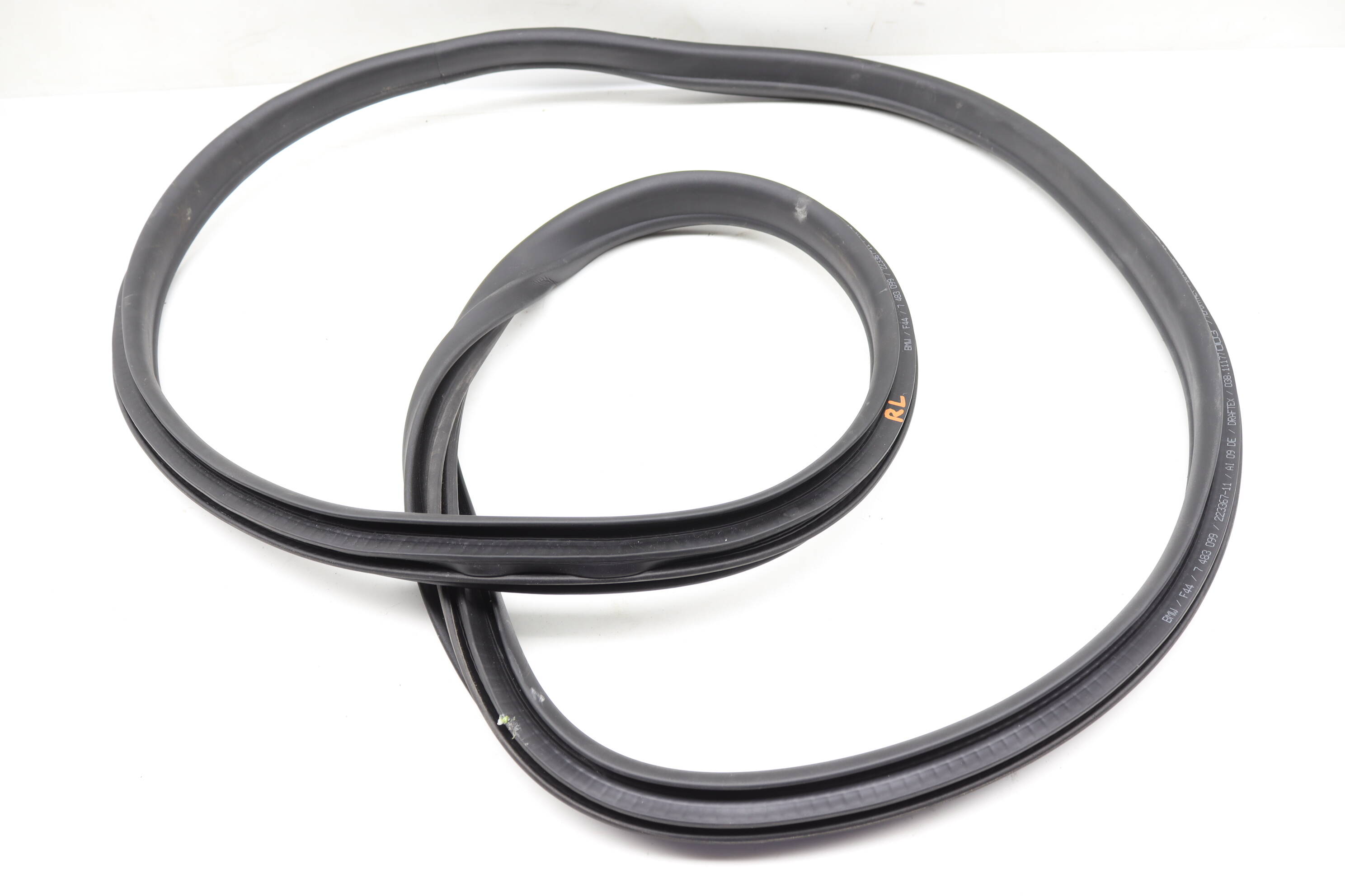 Door Seal / Weather Stripping 7483099