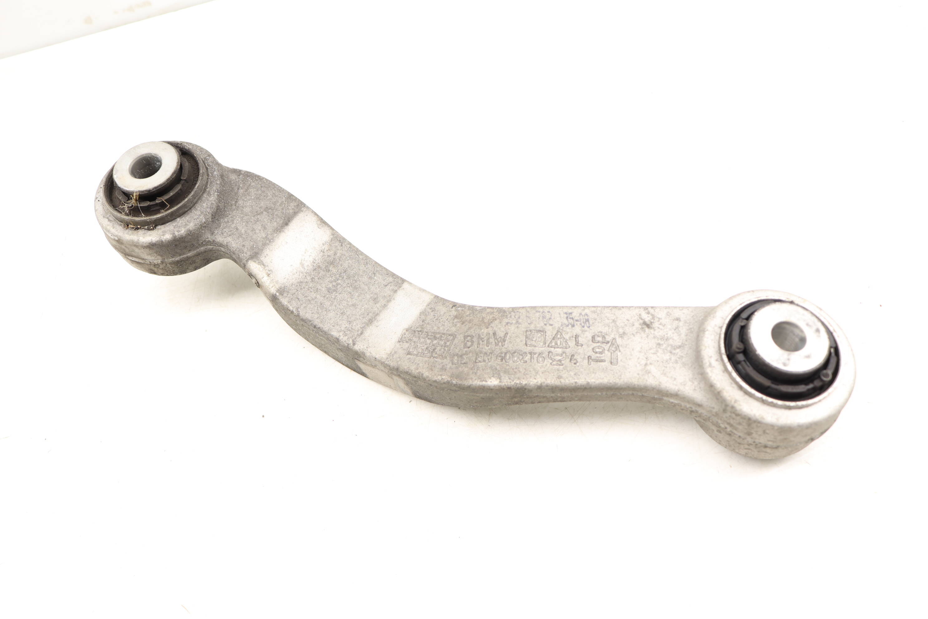 Upper Forward Control Arm / Wishbone 33326782135