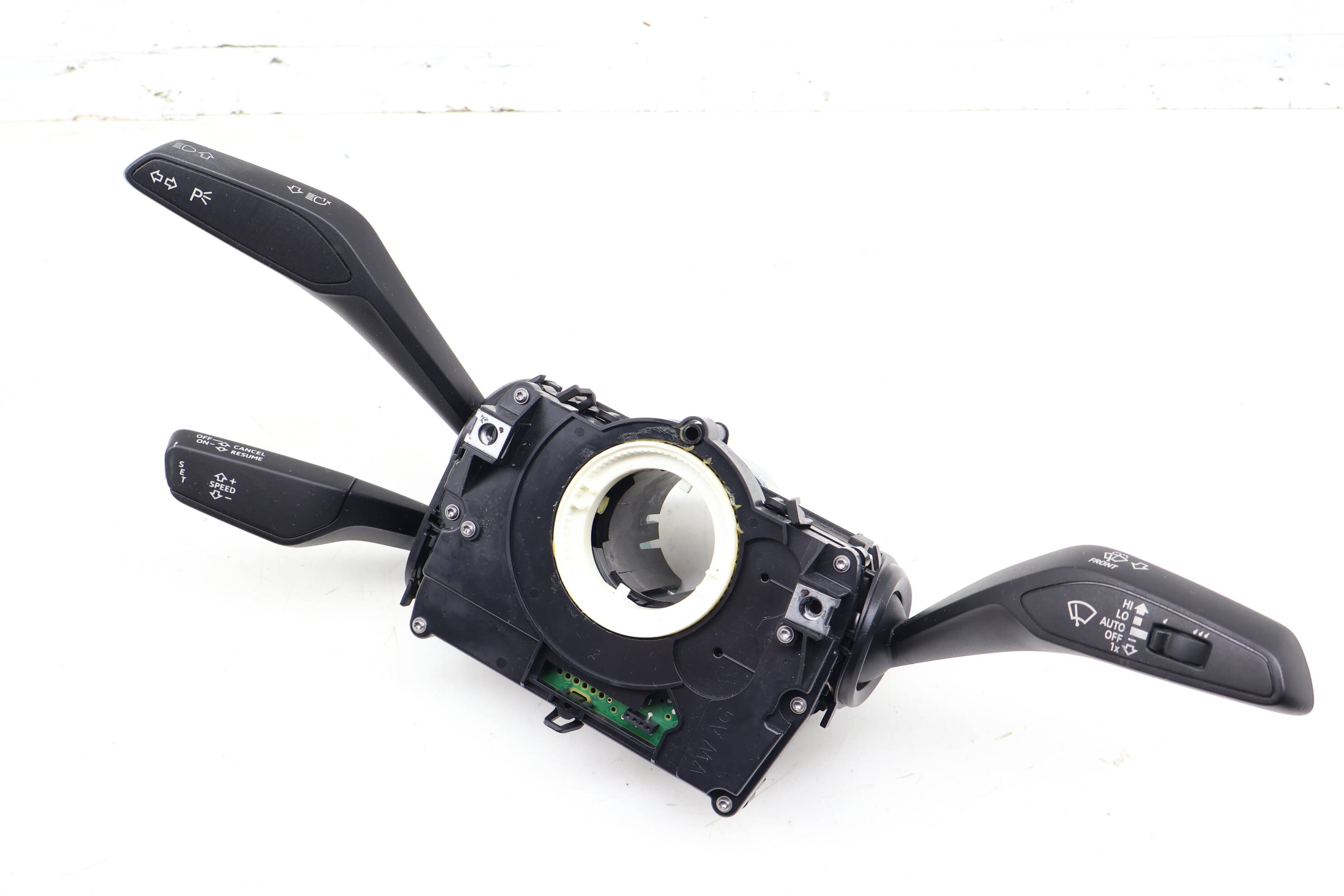 Steering Column Switch / Stalk Assembly 4N0907129