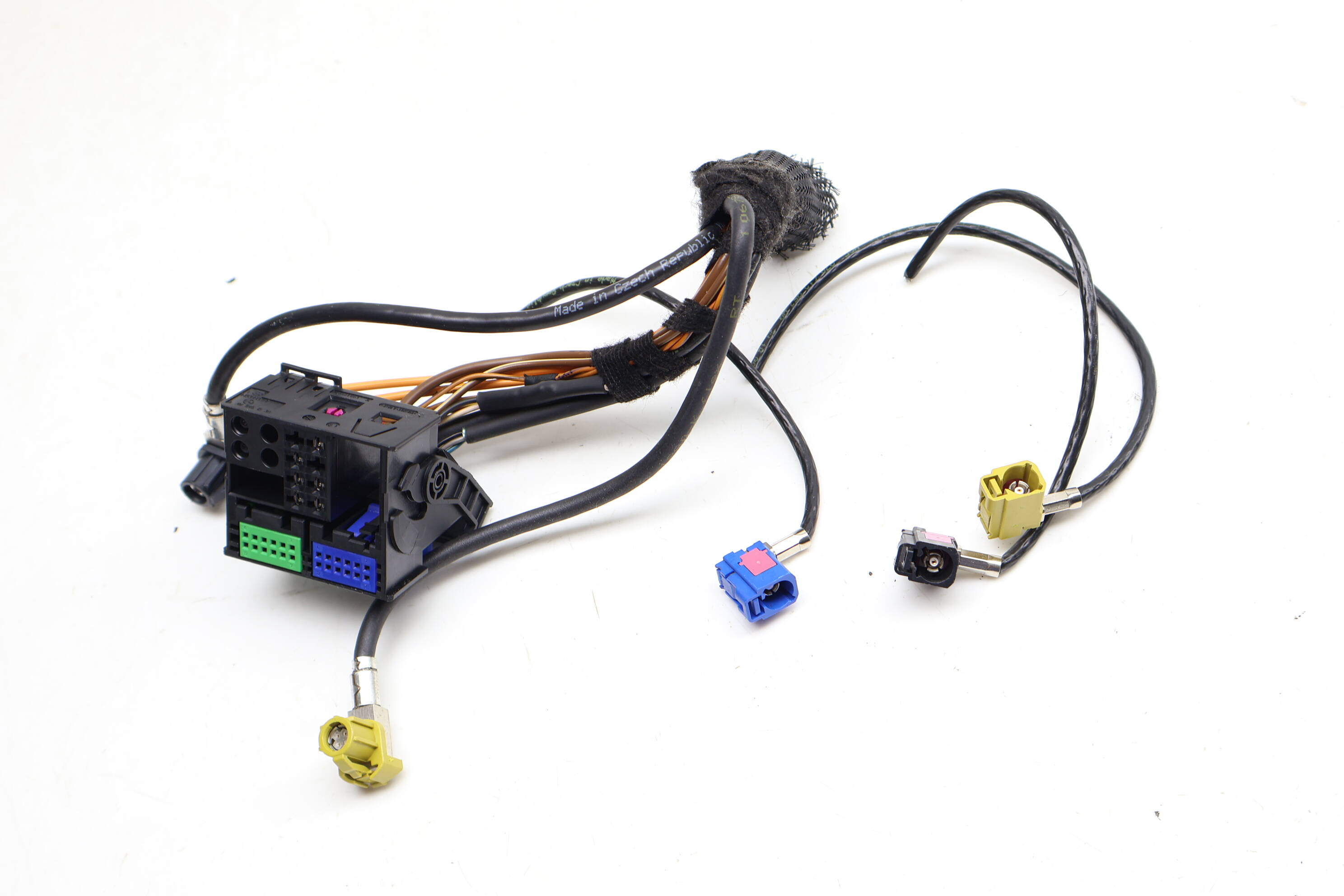 Radio / Stereo / Navigation Unit Wiring Connector / Pigtail Set