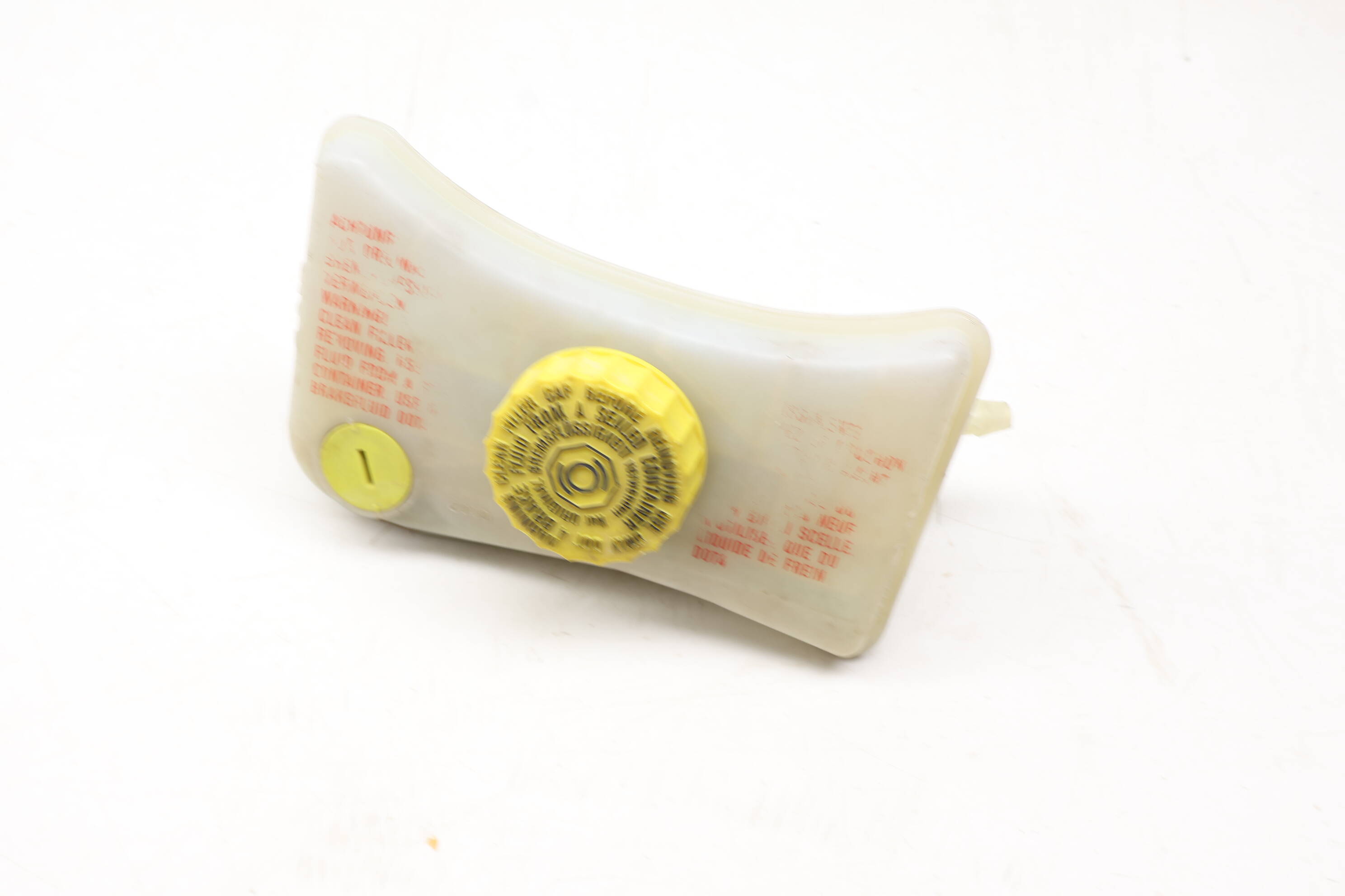 Brake Fluid Reservoir / Tank 8E0611301G