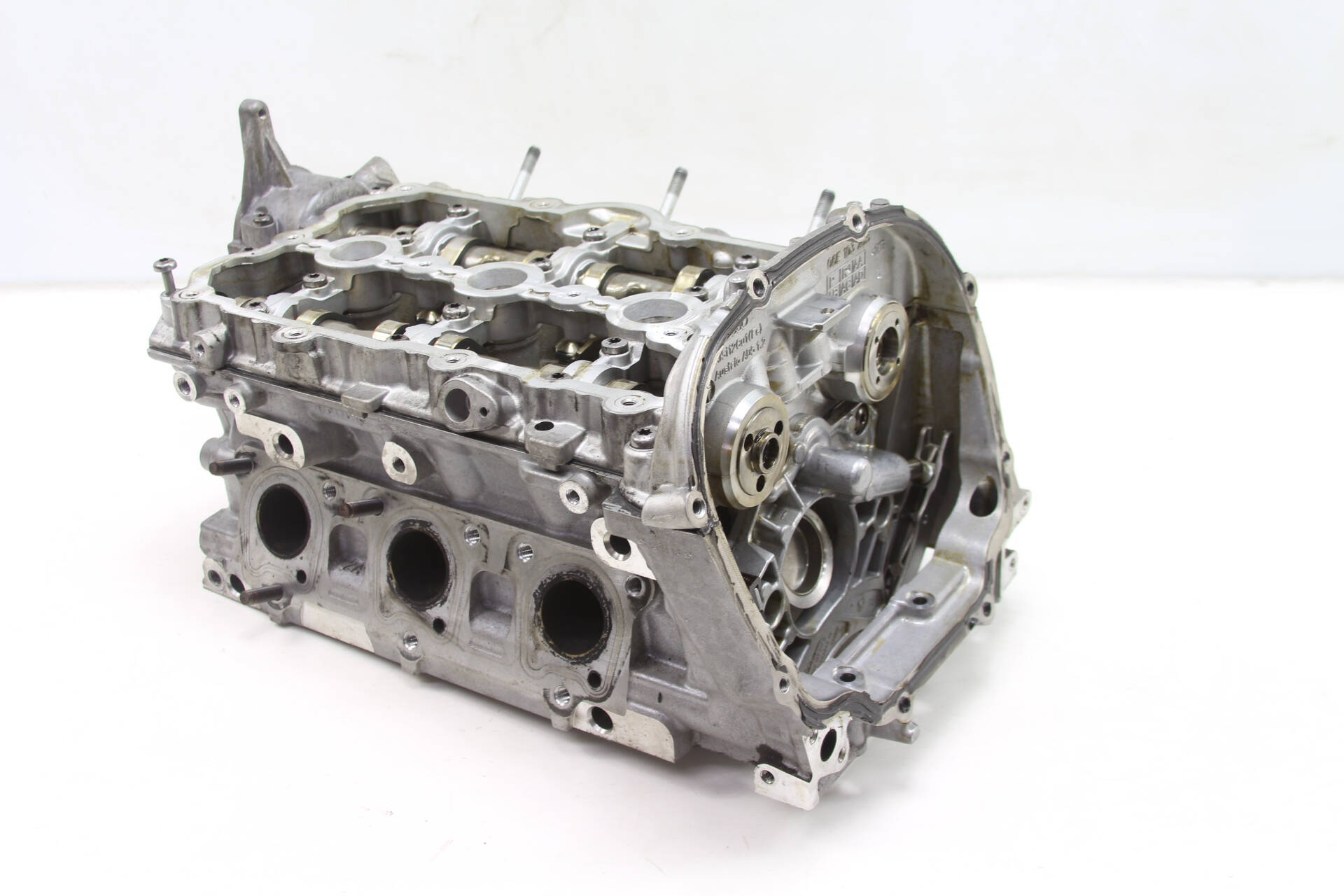 3.0 Engine Cylinder Head 06E103065C