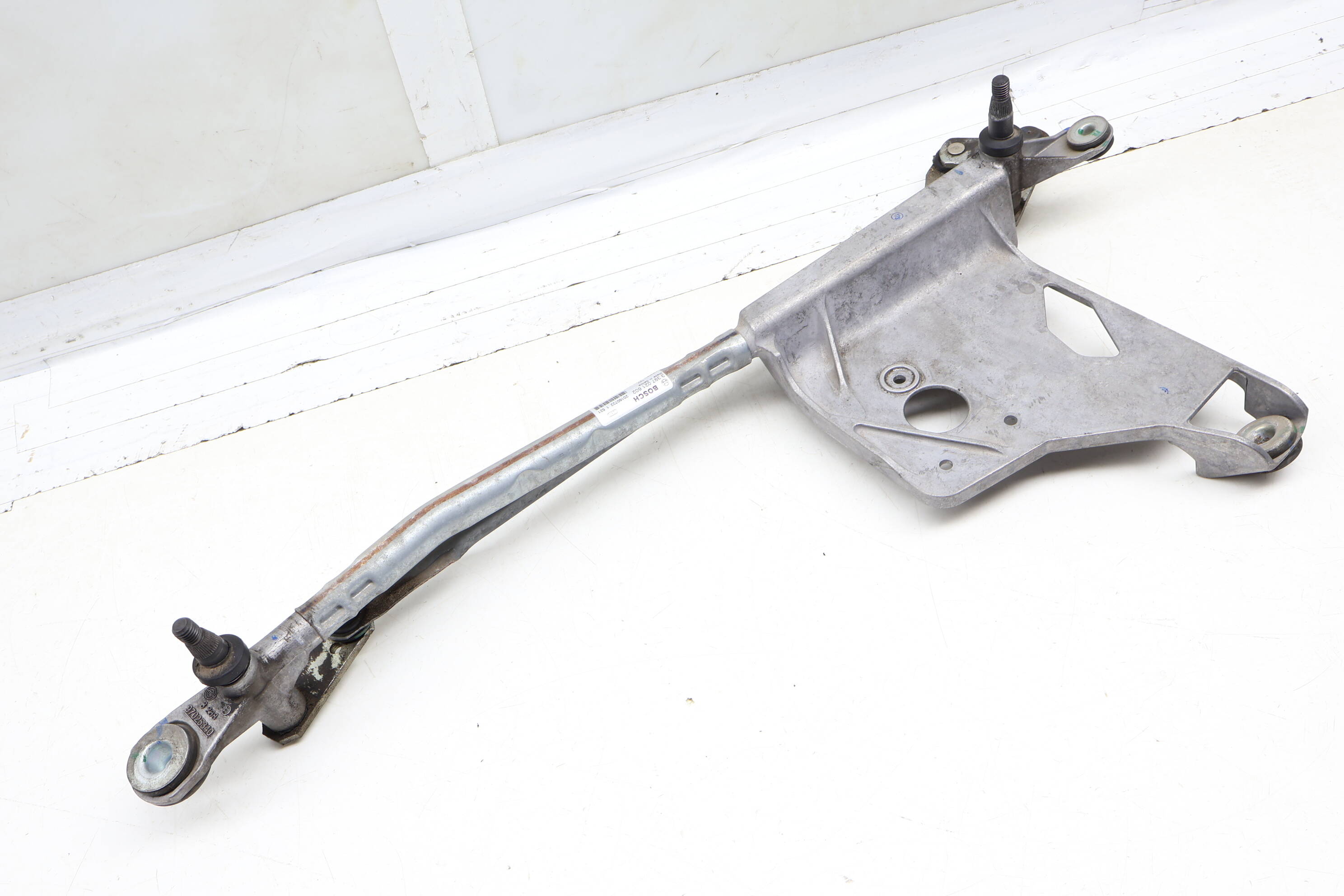 Windshield Wiper Transmission / Bracket 4M1955023B