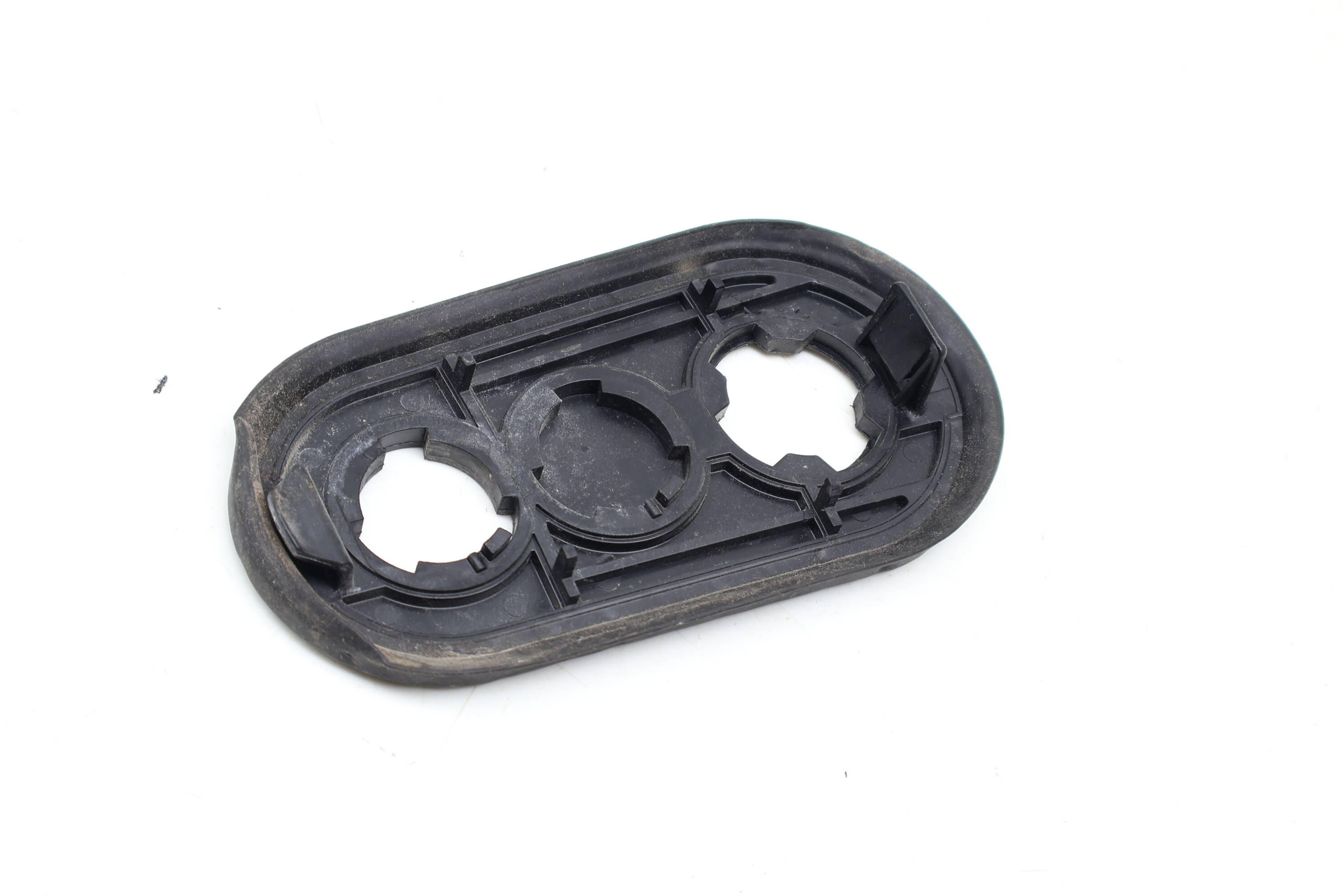 Coolant Hose Grommet 80A122291AK
