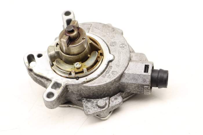Vacuum Pump 2711800000 main product photo