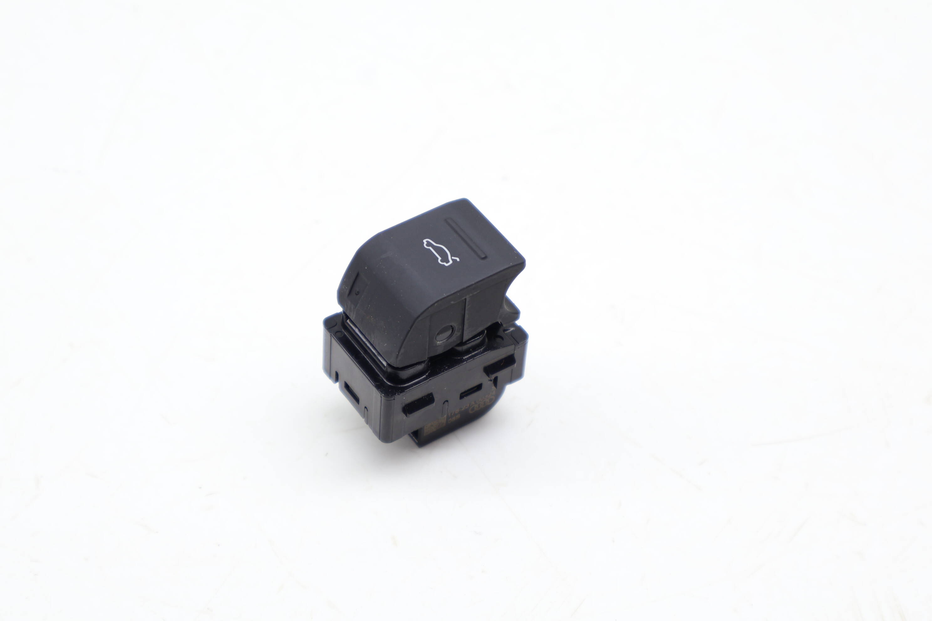 Trunk Release Switch 83A959831