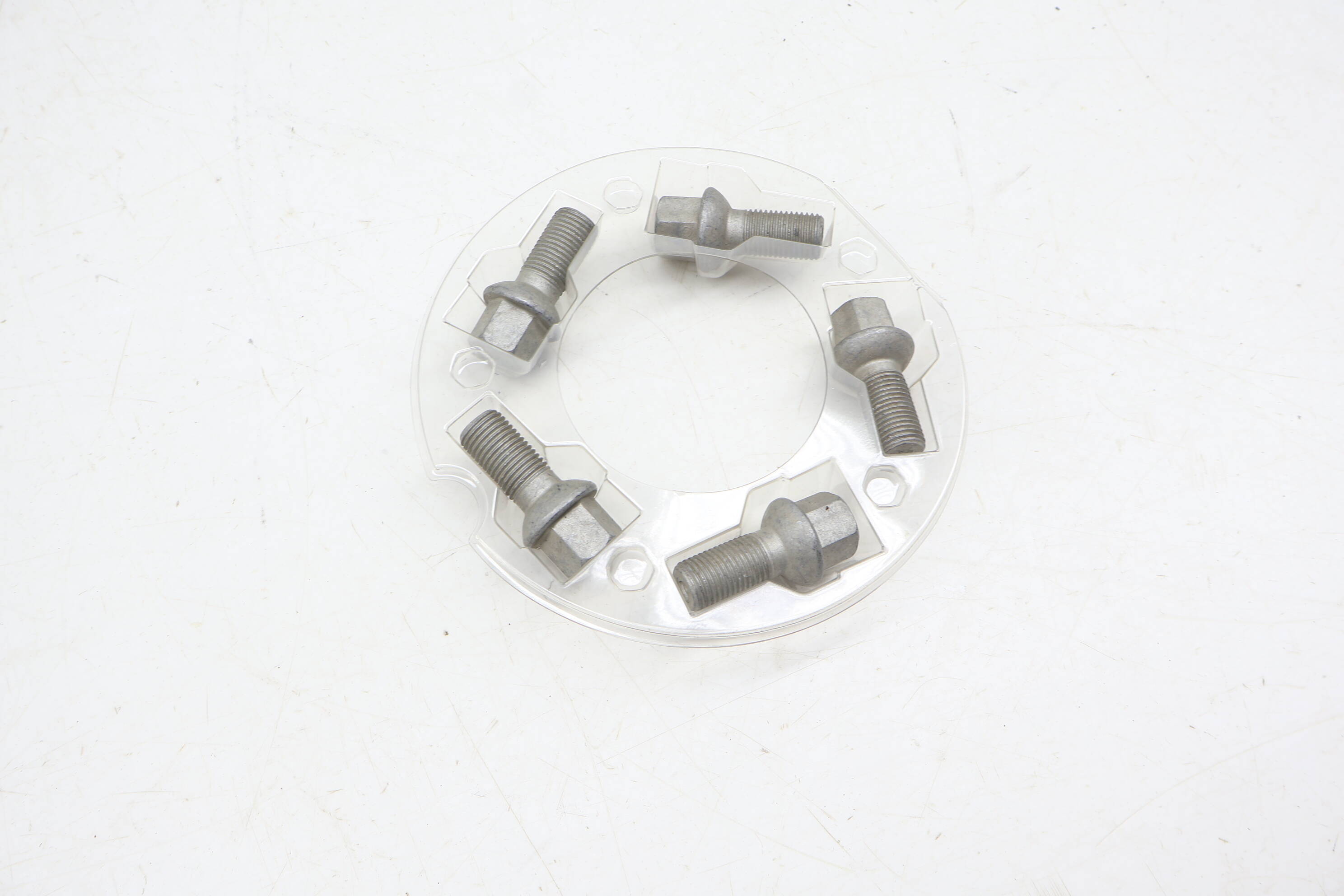 Wheel Bolt / Lug Nut Set (5) 0009901807