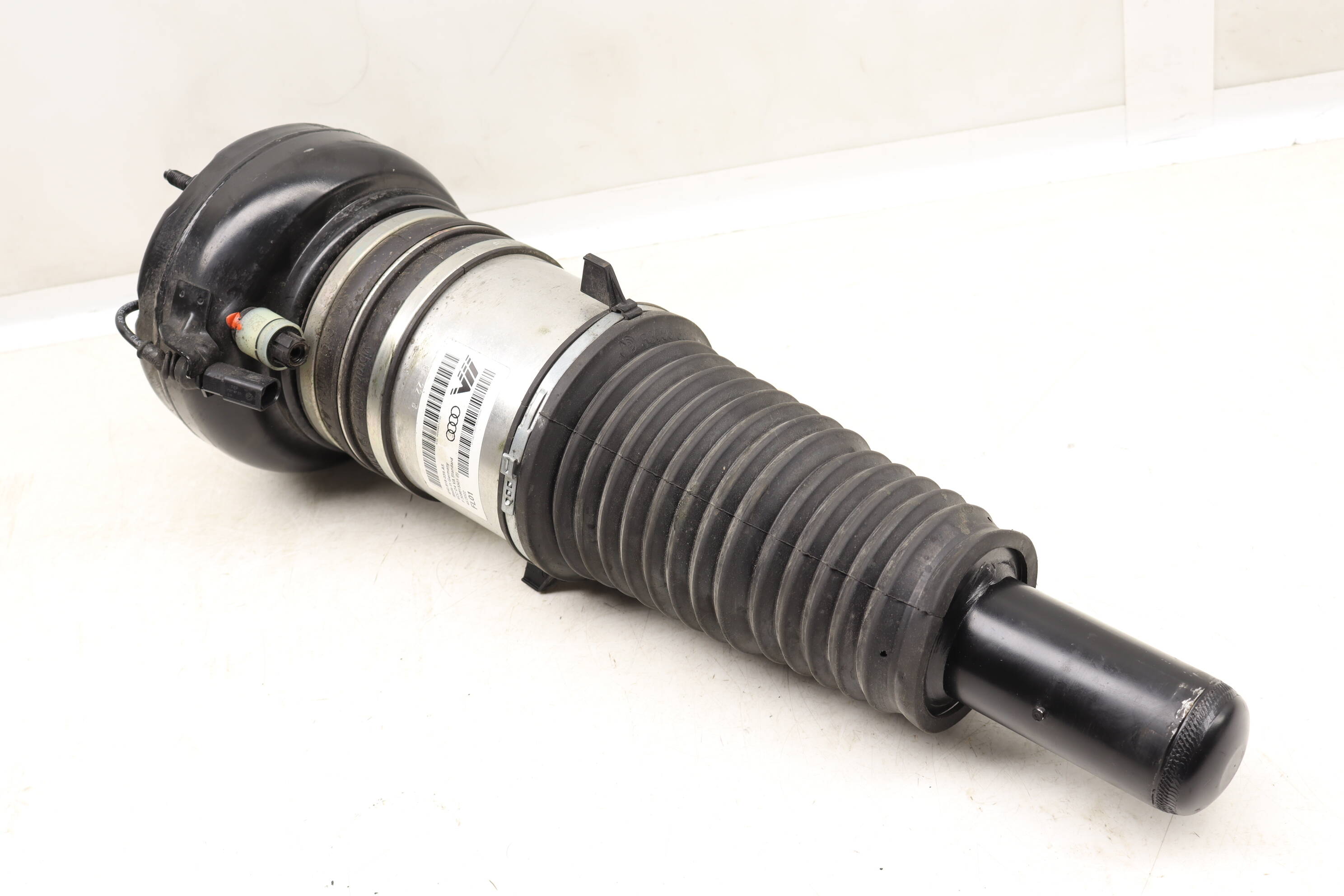 Audi Front Air Shock / Strut Assembly 4H0616039AS