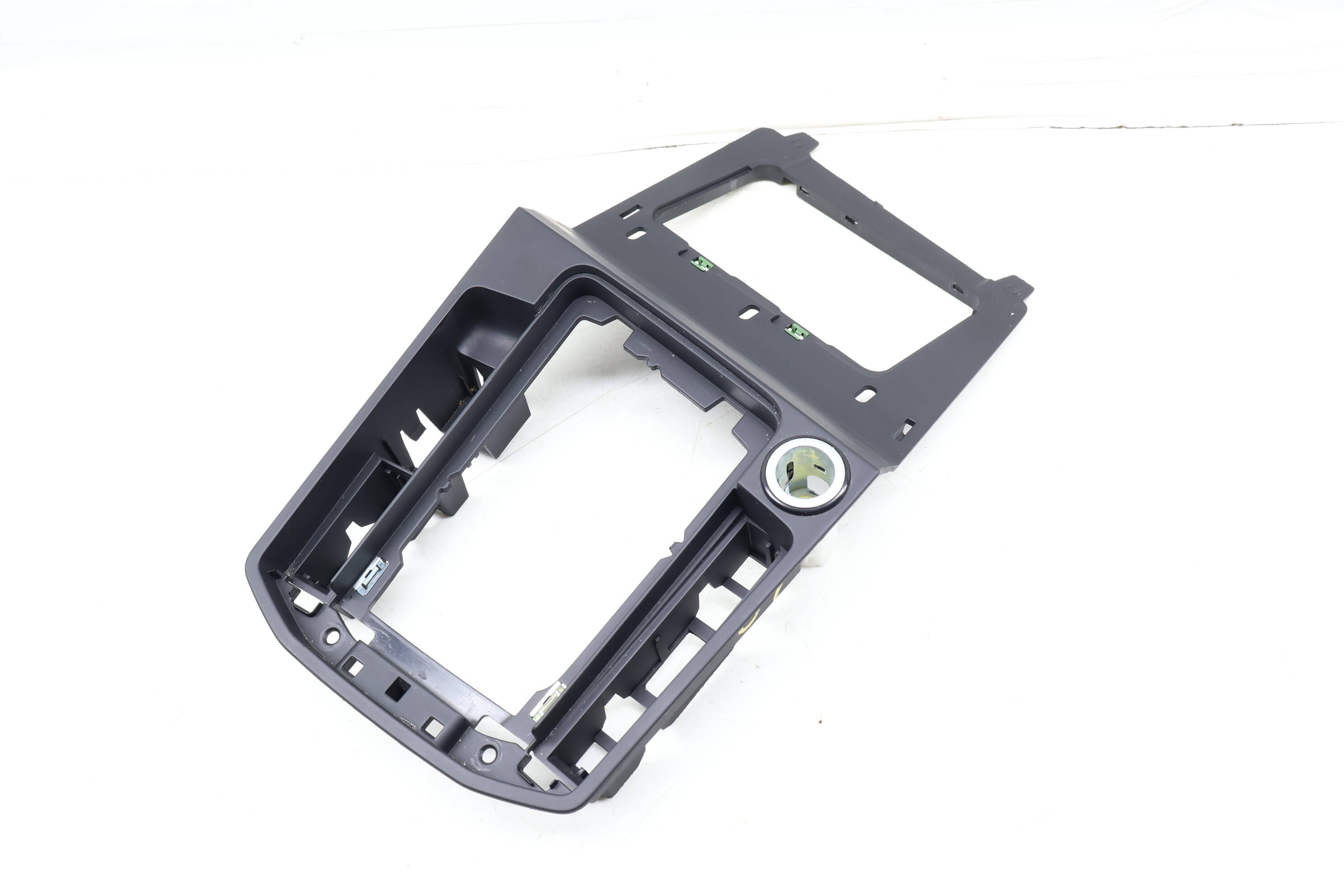 Center Console / Shifter Trim 17B864263