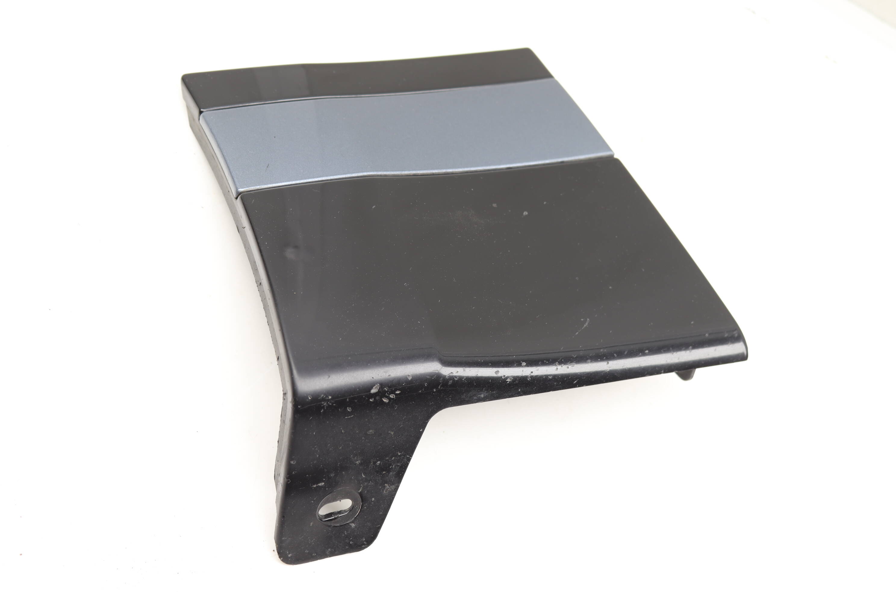 Fender Trim / Molding J8A216165A