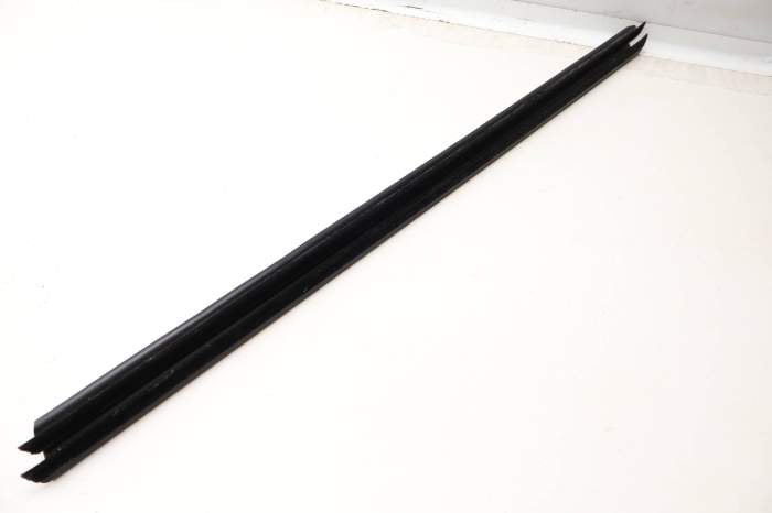 Door / Window Slot Seal (Inner) 51337349639 main product photo
