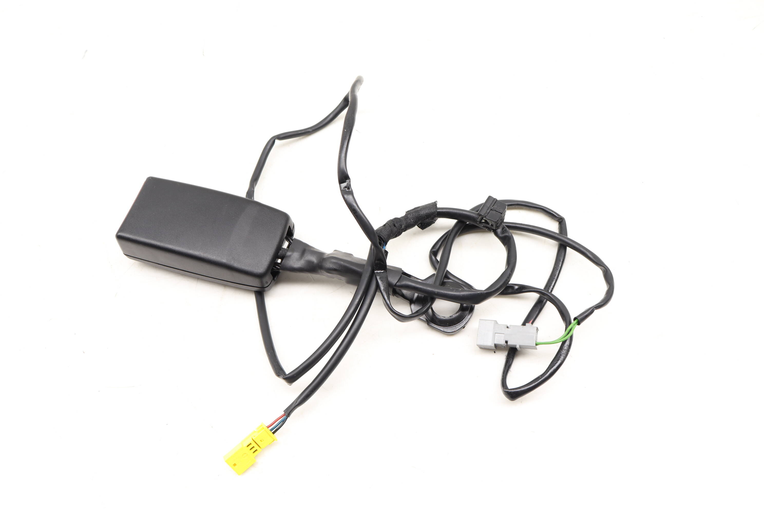 Seat Belt Buckle / Receiver 97080318405