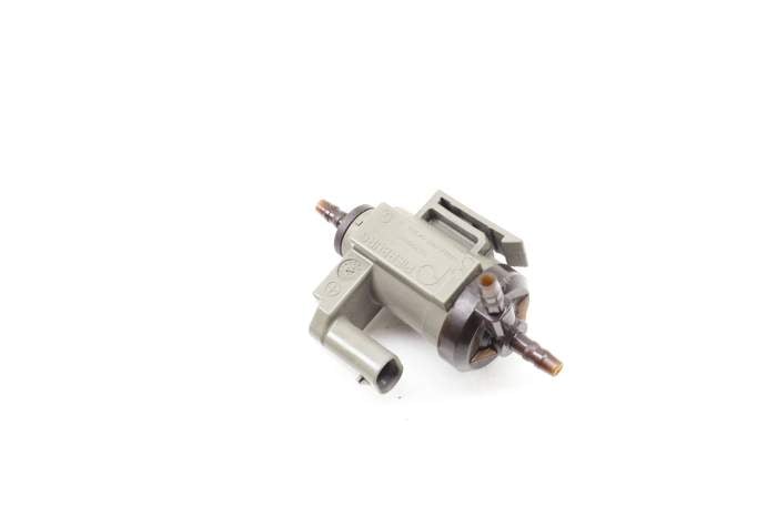 Solenoid Valve 03H906283 main product photo