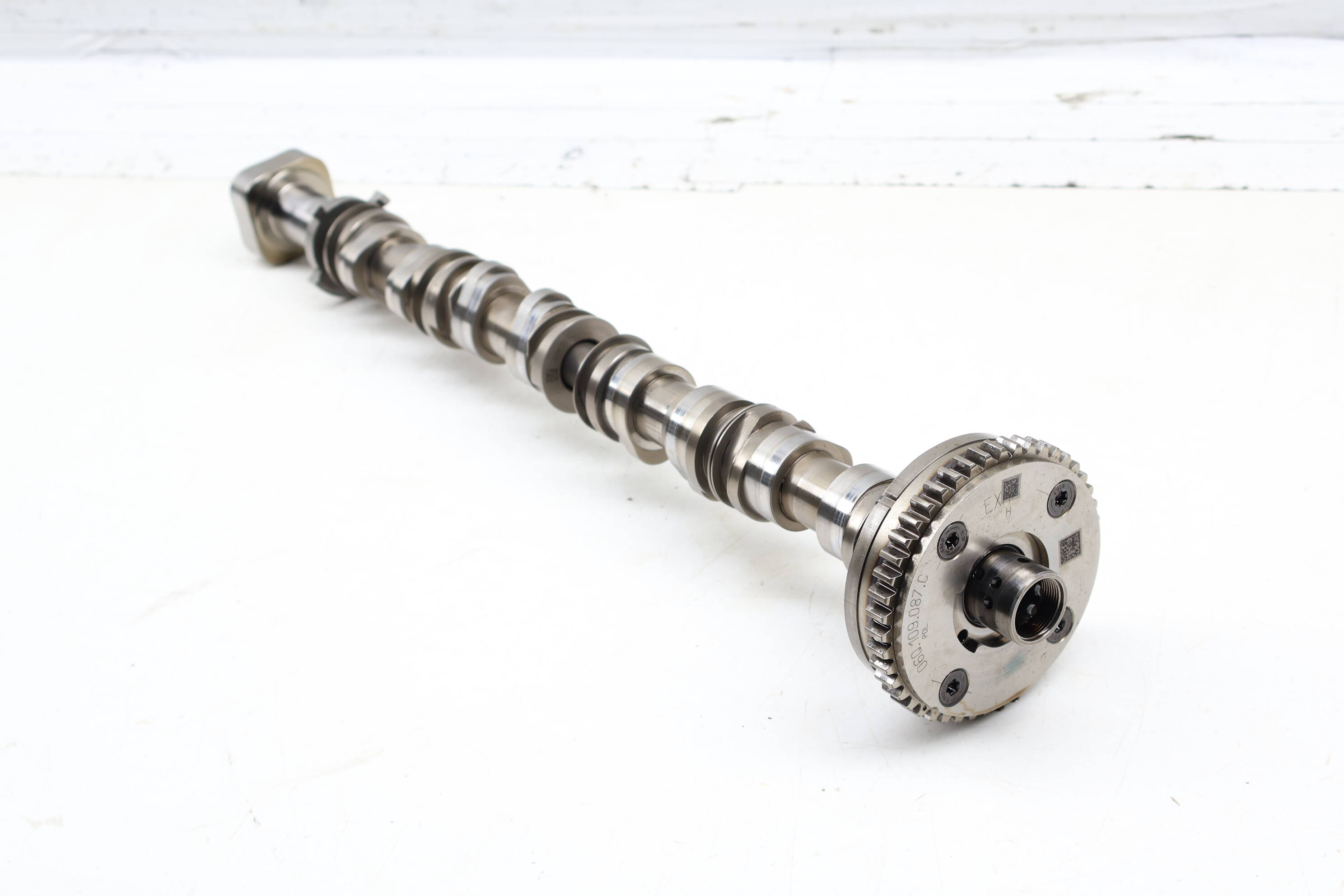 Intake Cam / Camshaft (Inlet) 06Q109021B