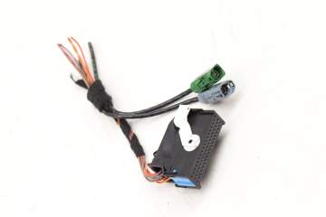 Rear View / Reverse Camera Module Wiring Harness Connector