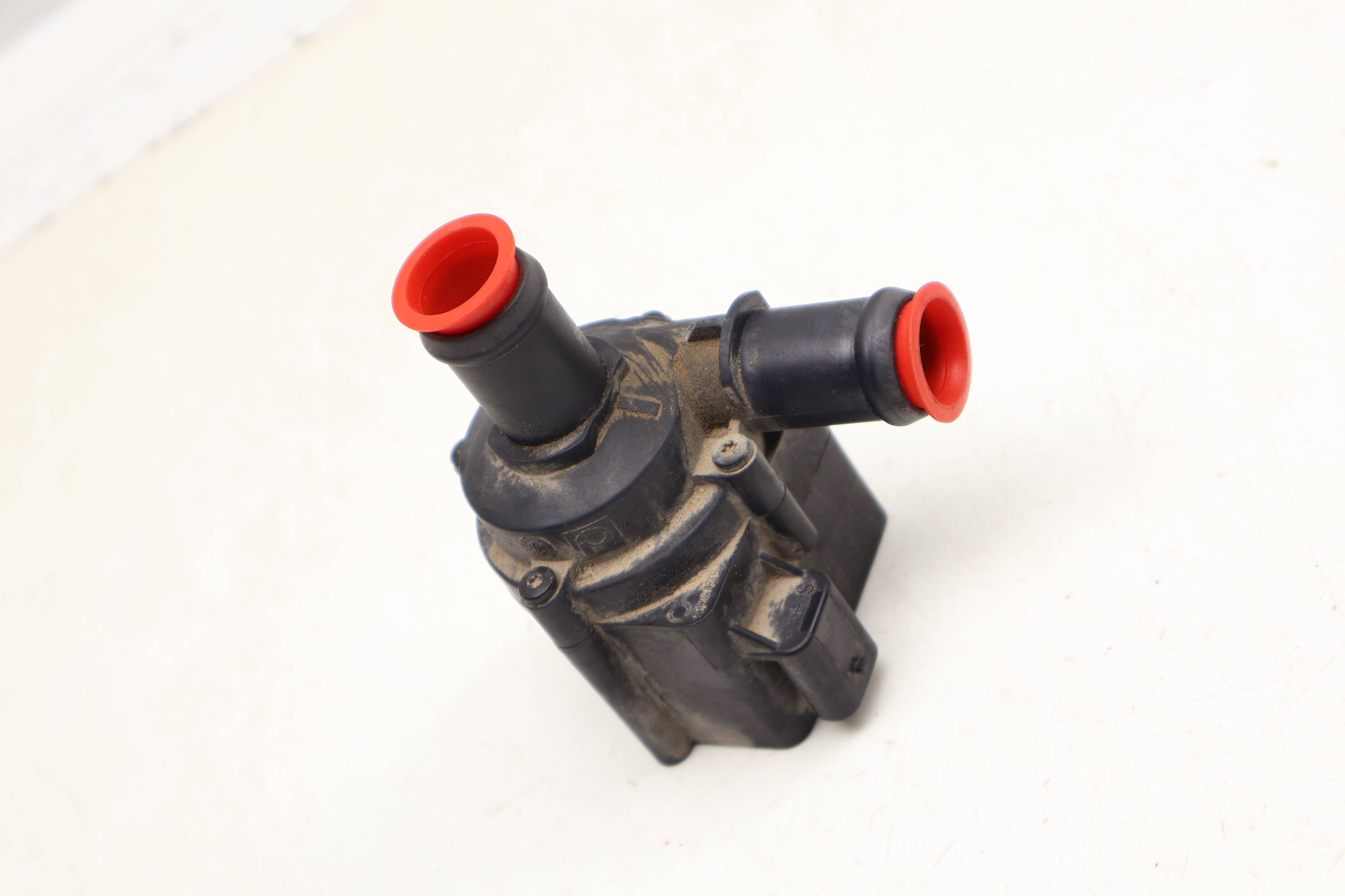 Auxiliary Water / Coolant Pump 8K0121601