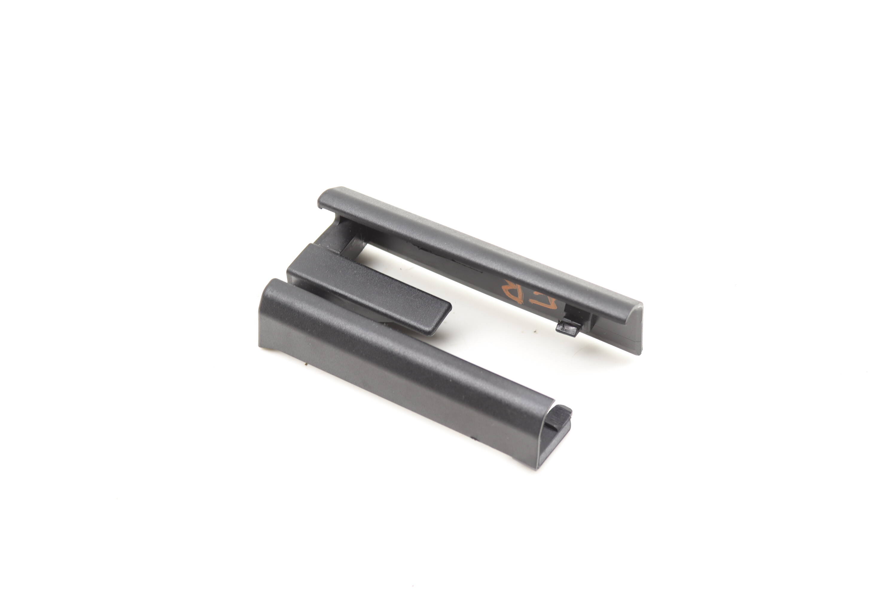 Seat&#x20;Rail&#x20;Trim&#x20;&#x2F;&#x20;Cover&#x20;52107340334