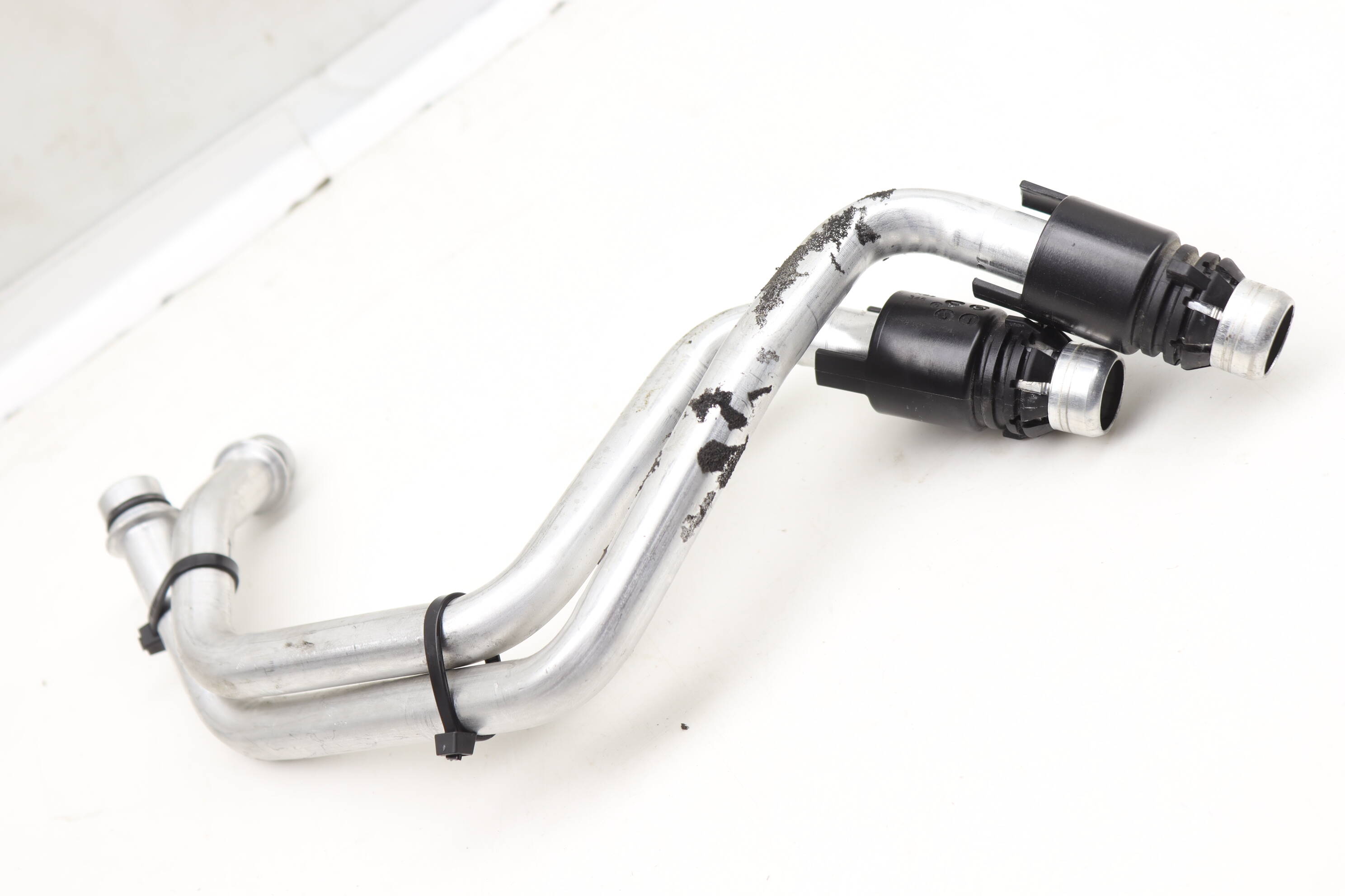 VW Heater Core Pipe / Tube Set (GTI, Arteon) 5Q1819857