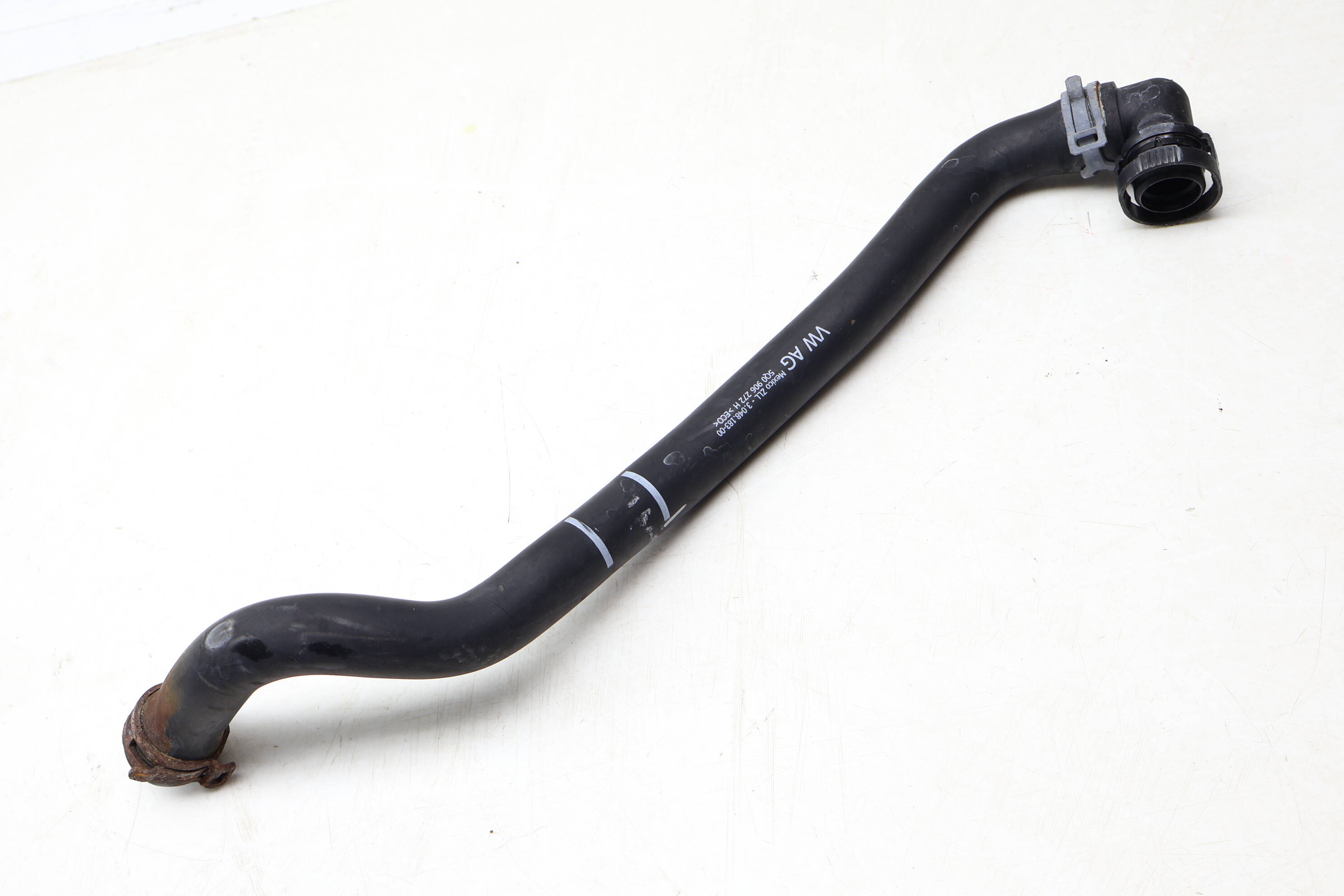 Leak Detection Pump / Evap Hose 5Q0906272H